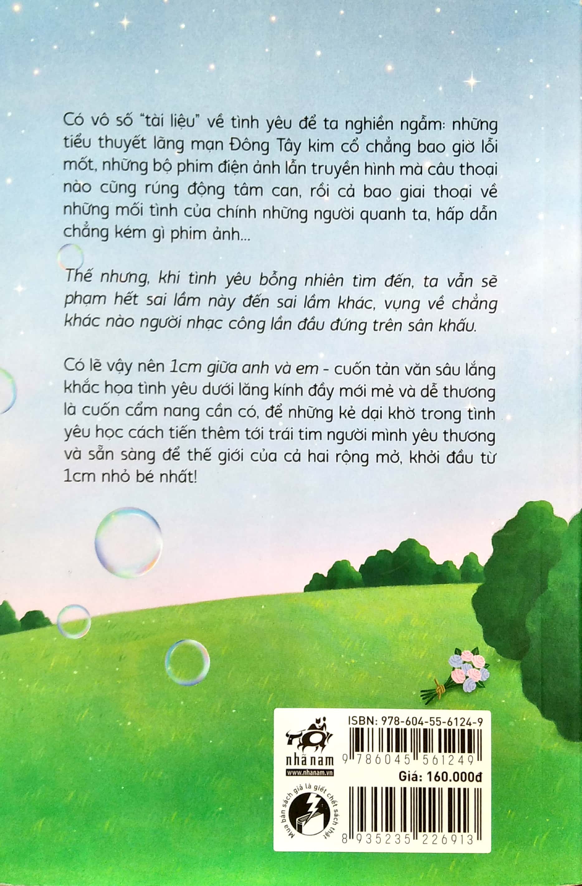 1 cm giữa anh và em