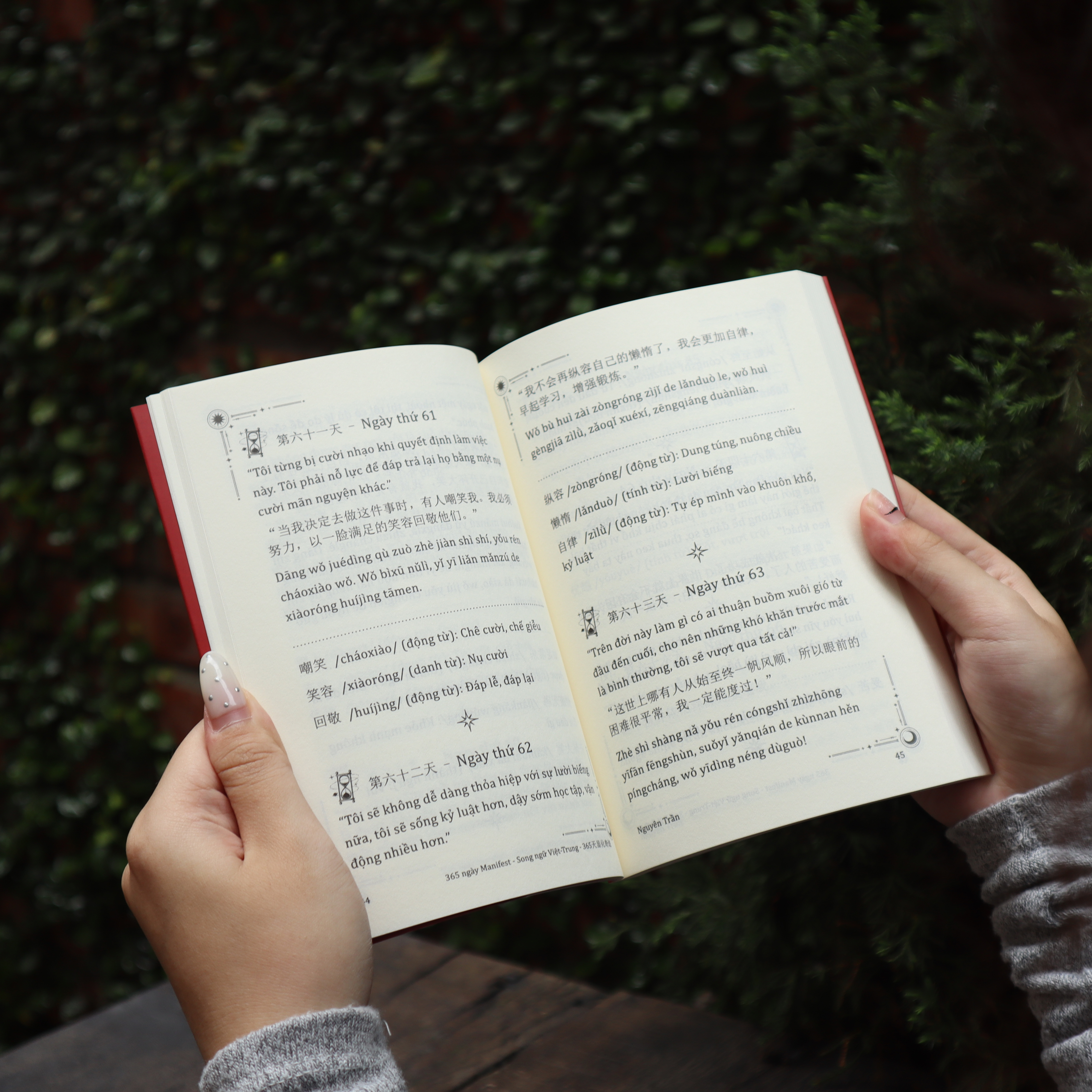 365 Ngay Manifest - 365天显化奇迹 - Song Ngu Viet-Trung