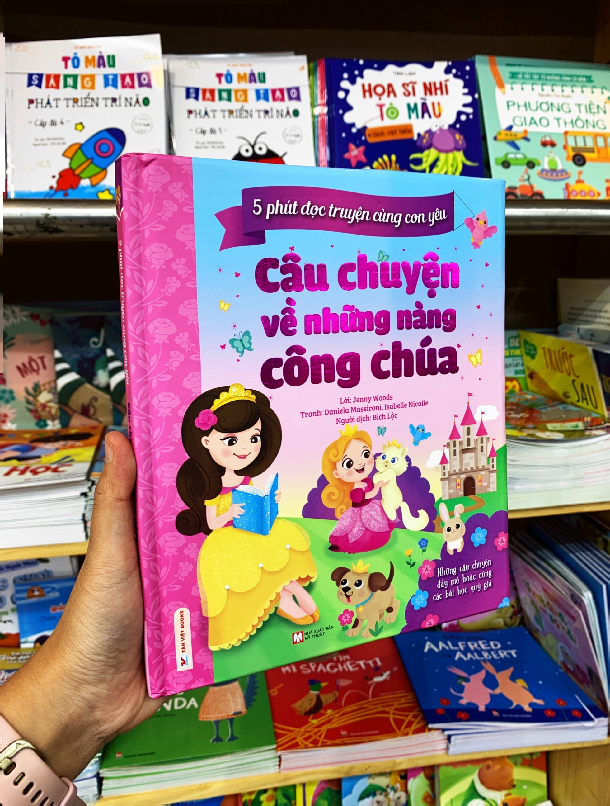 5 phút đọc truyện cùng con yêu - câu chuyện về những nàng công chúa