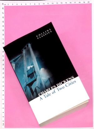 a tale of two cities (collins classics)