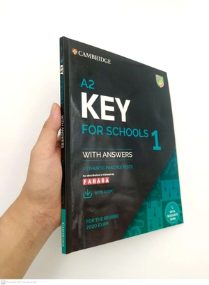 a2 key for schools 1 for the revised 2020 exam student's book with answers with audio with resource bank: authentic practice tests (ket practice tests)