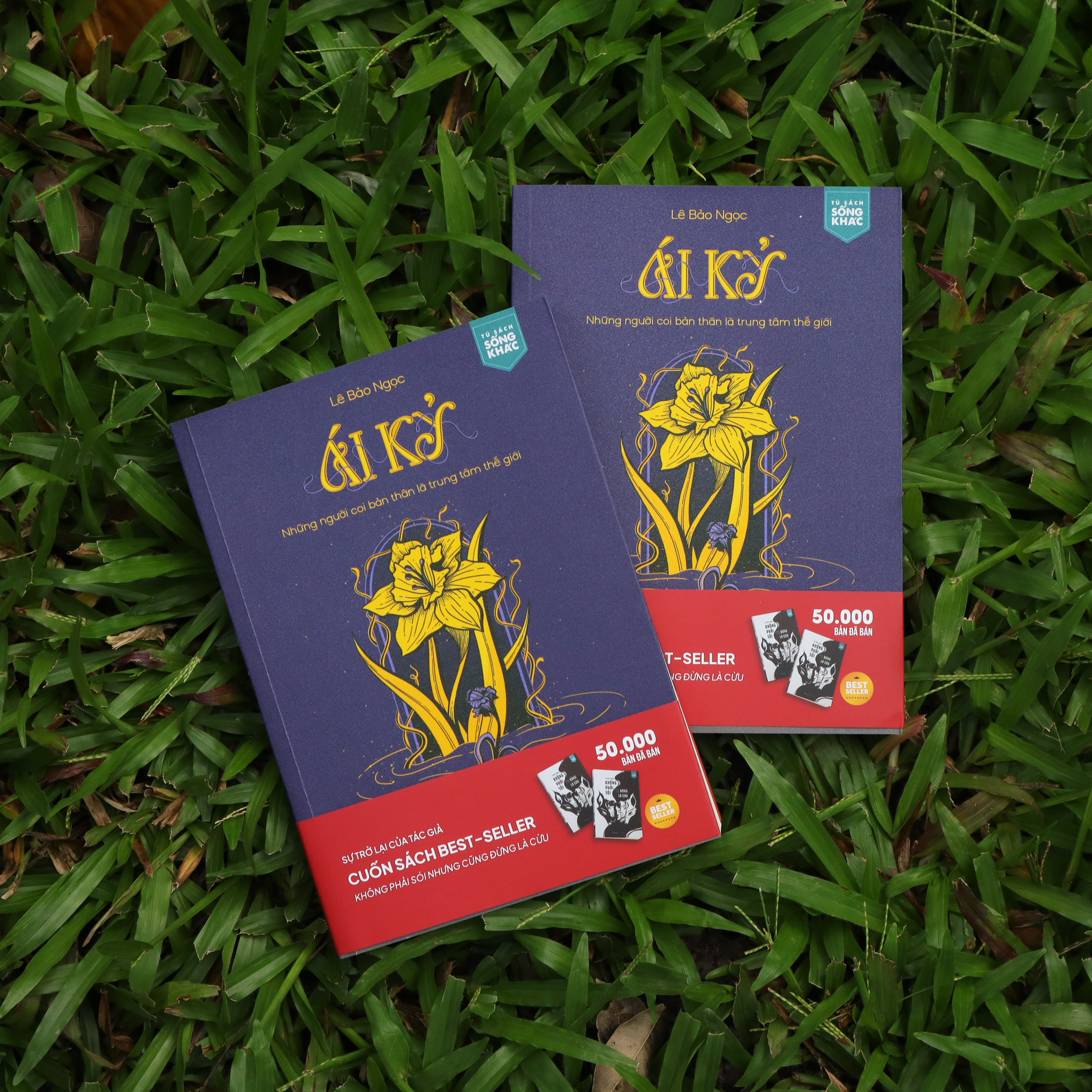 Ai Ky - Nhung Nguoi Coi Ban Than La Trung Tam The Gioi