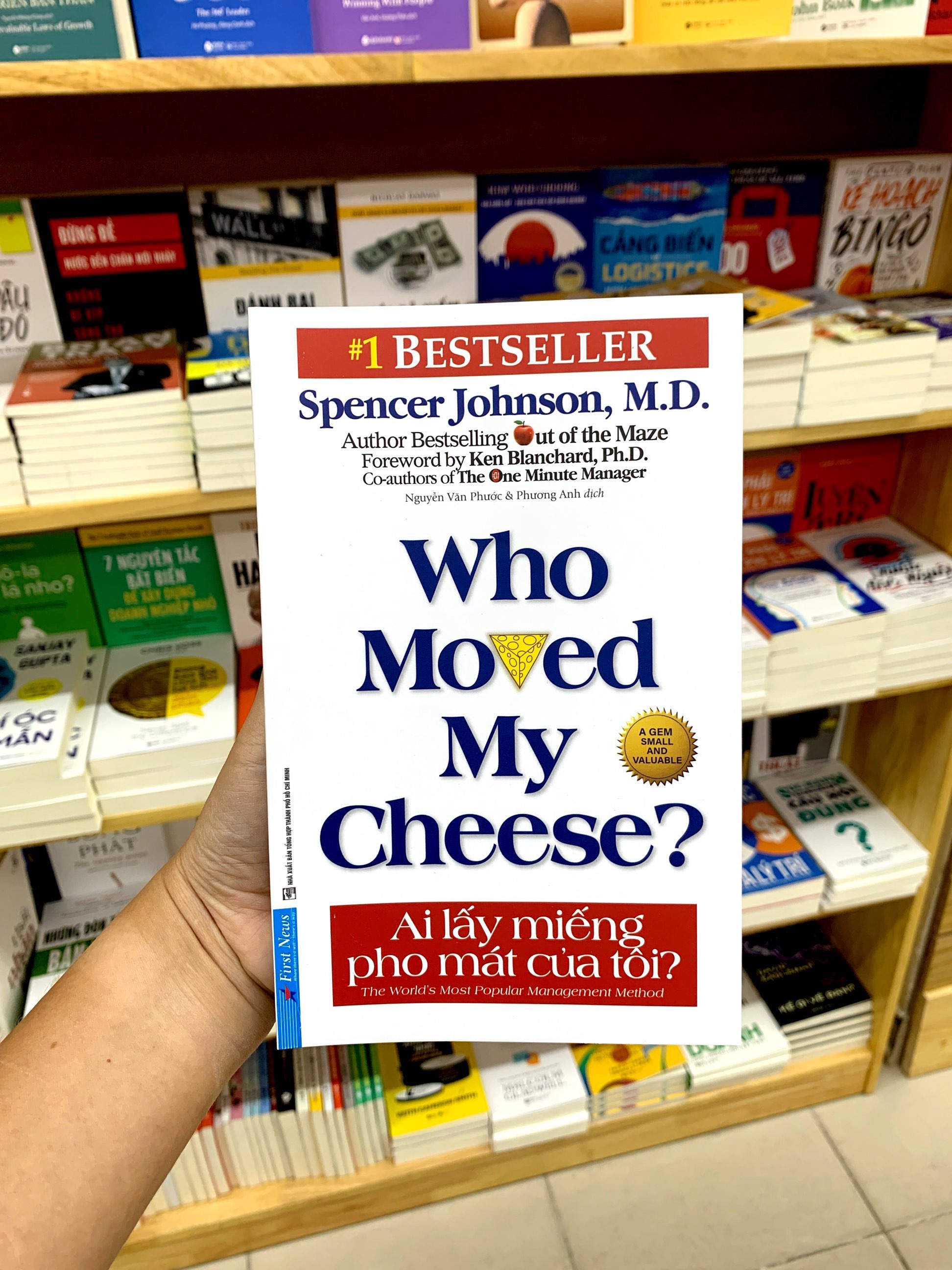 ai lấy miếng pho mát của tôi (tái bản 2021)