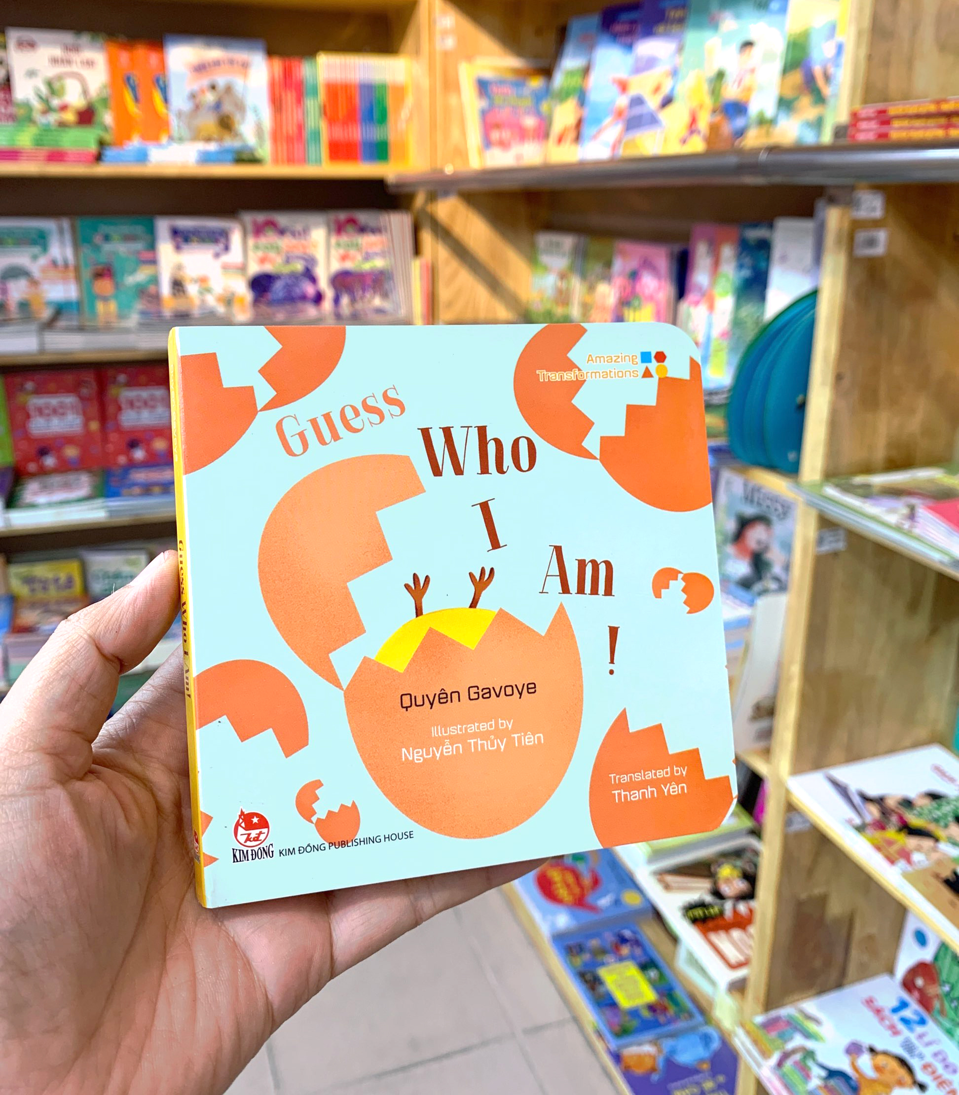 amazing transformations - guess who i am? - bìa cứng