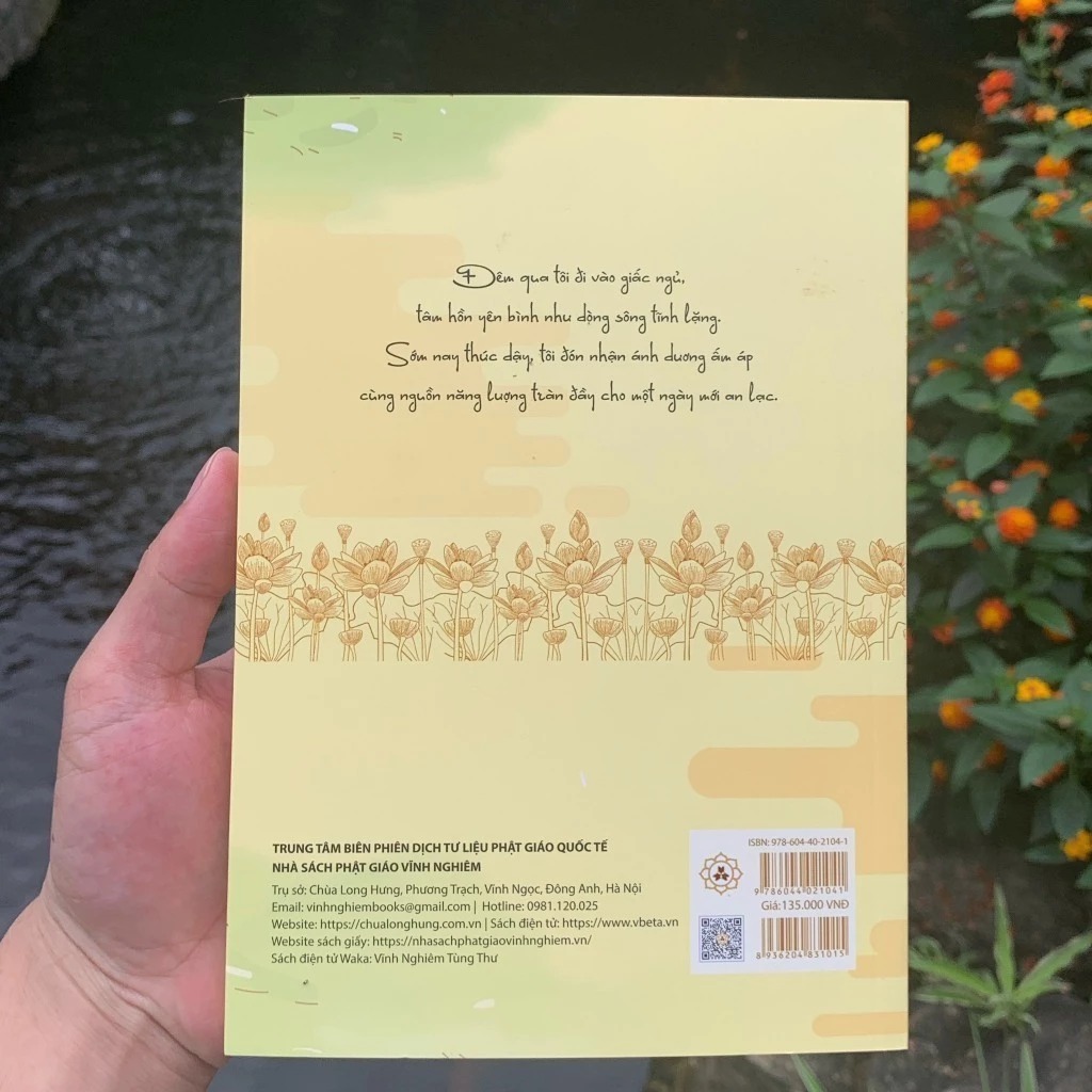 an lạc giữa dòng đời