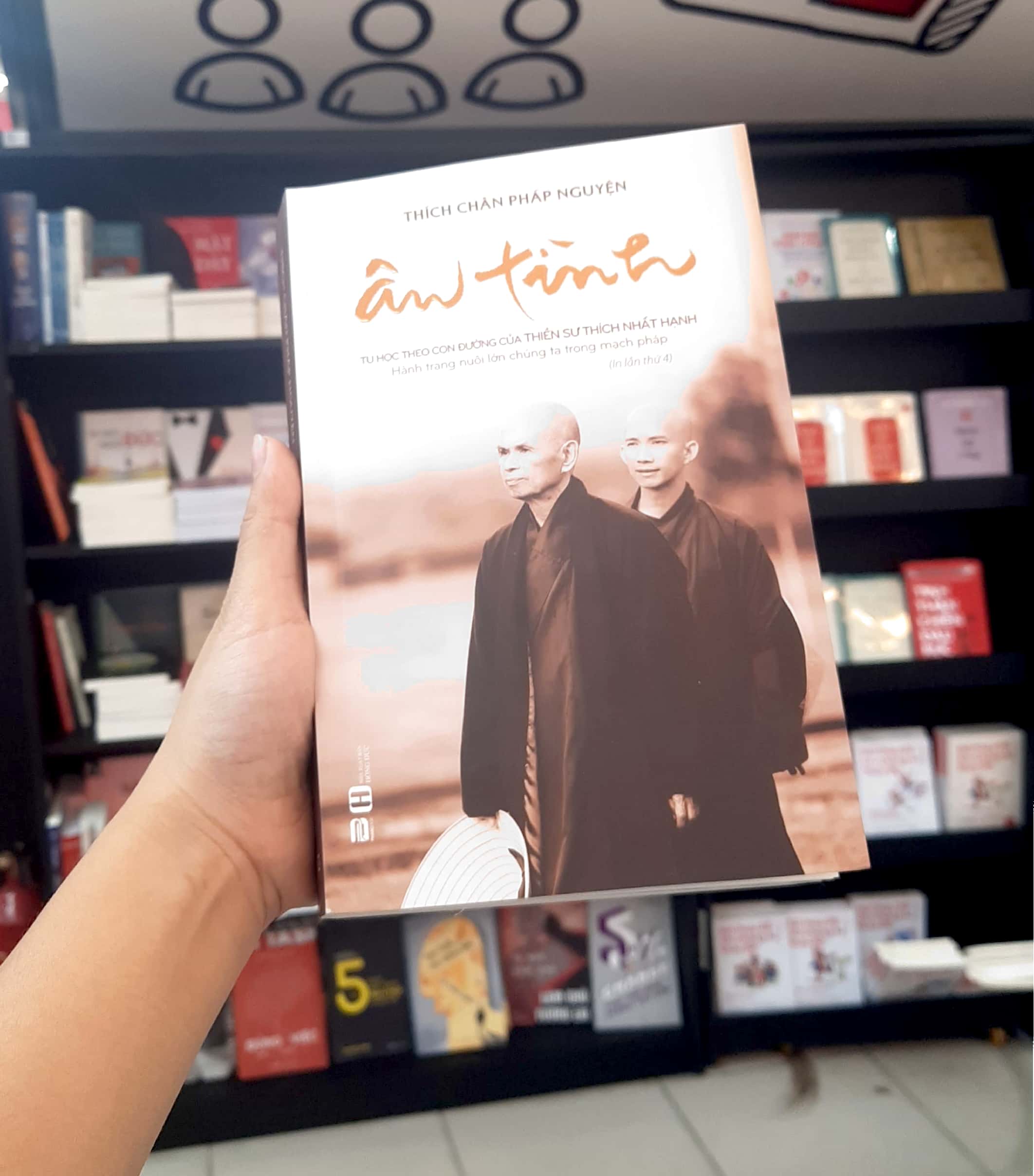 ân tình - tu học theo con đường của thiền sư thích nhất hạnh