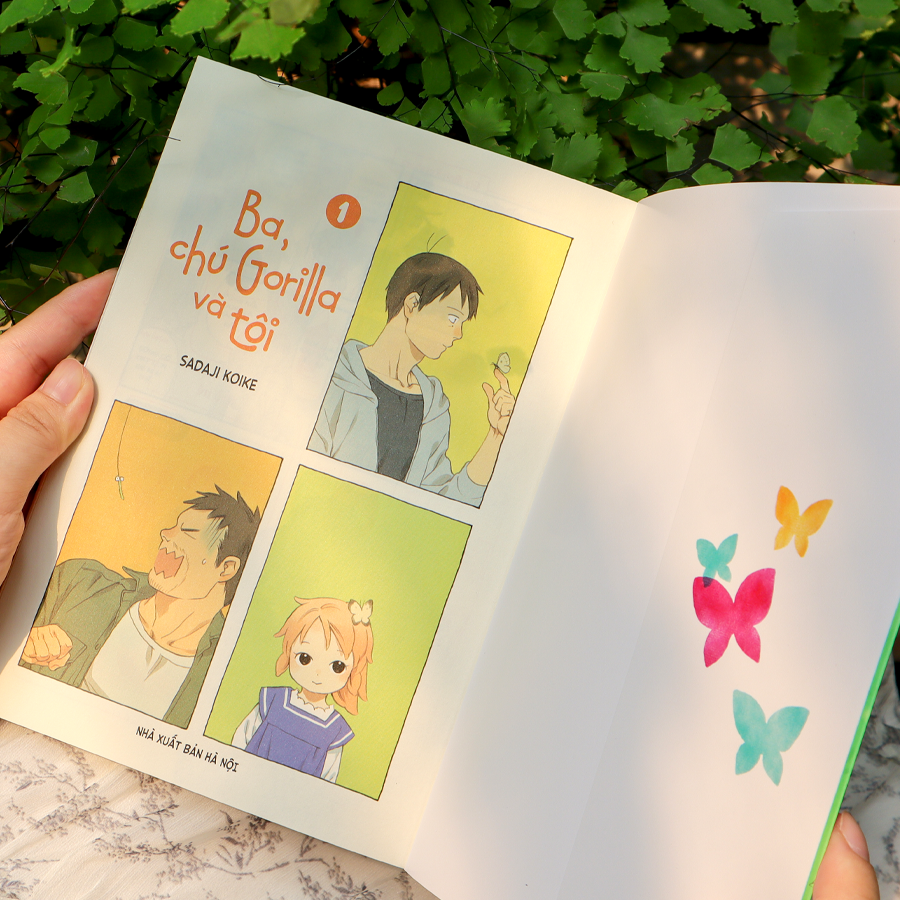 Ba, Chú Gorilla Và Tôi - Tập 1 - Tặng Kèm Postcard Bồi Cứng