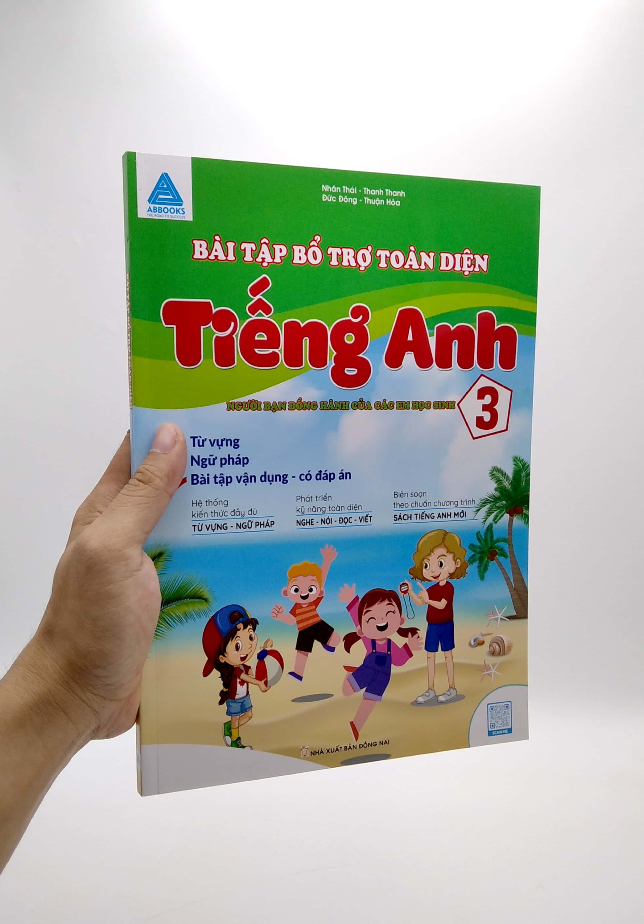 bài tập bỗ trợ toàn diện tiếng anh 3