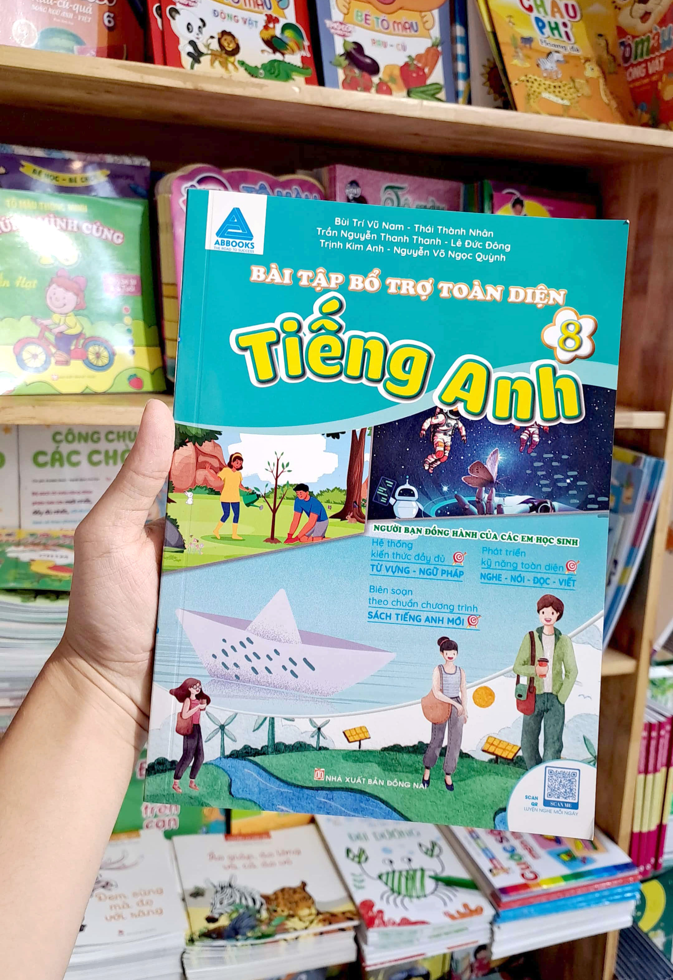 bài tập bổ trợ toàn diện tiếng anh 8