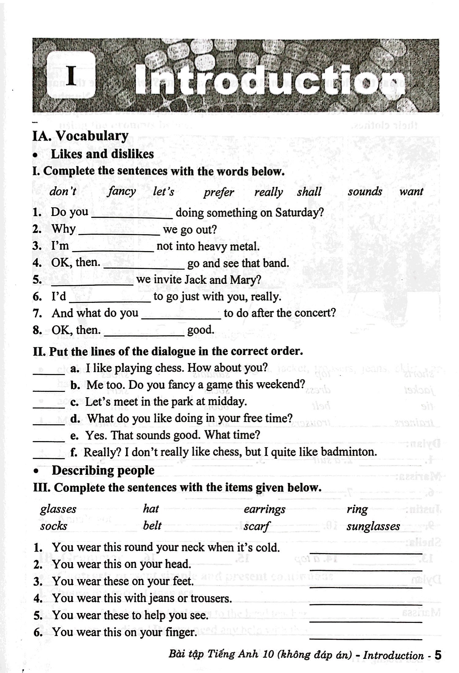 bài tập tiếng anh 10 - không đáp án (chân trời)