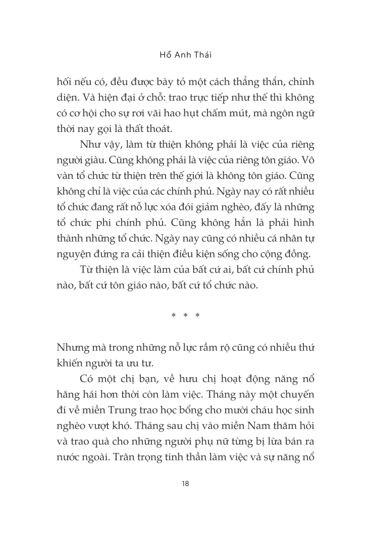 bắt đầu cất lên tiếng cười