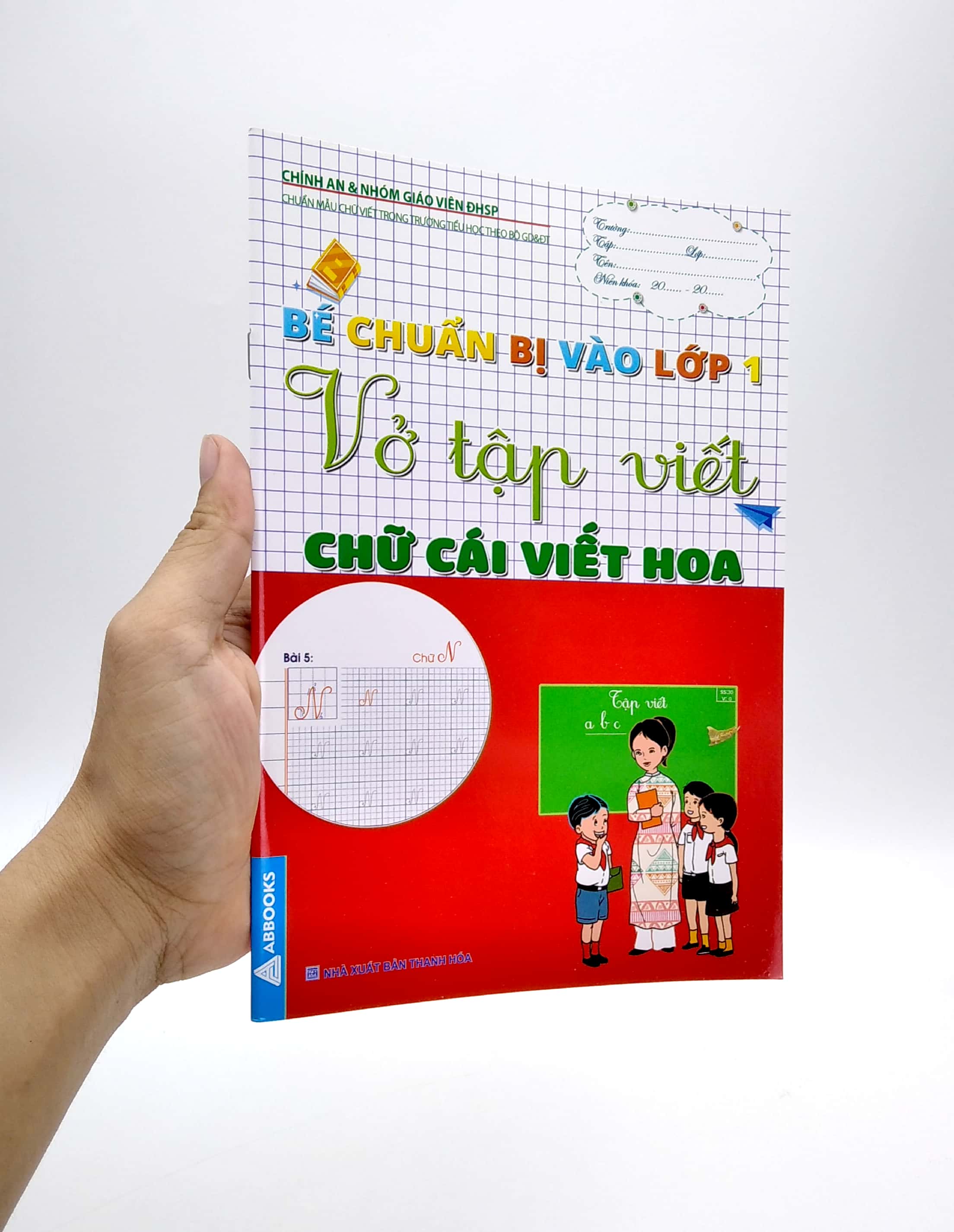 bé chuẩn bị vào lớp 1 - vở tập viết chữ cái viết hoa
