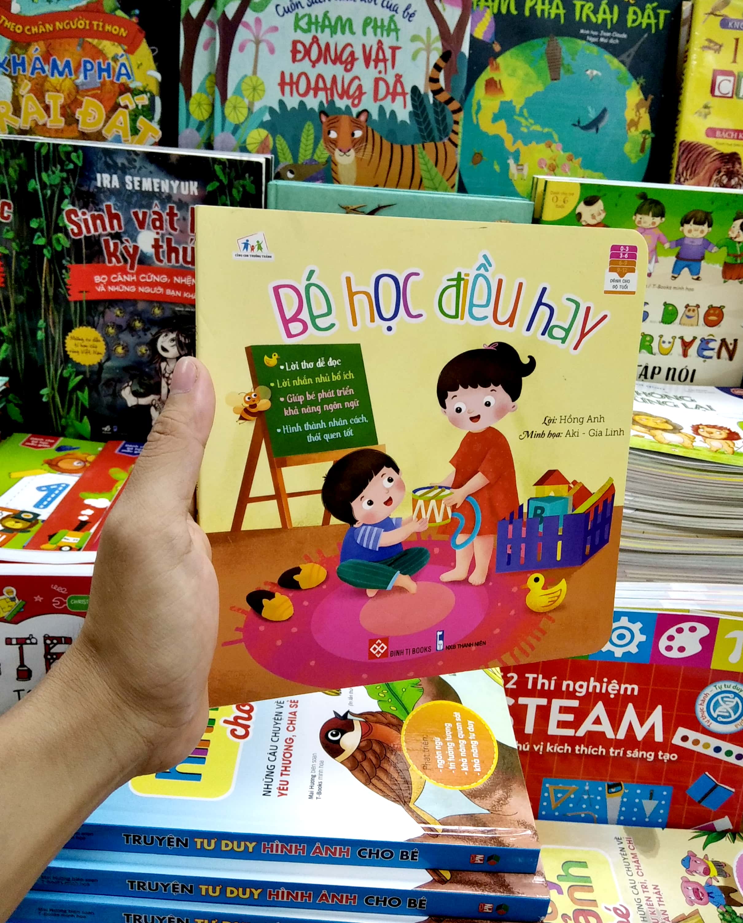 bé học điều hay