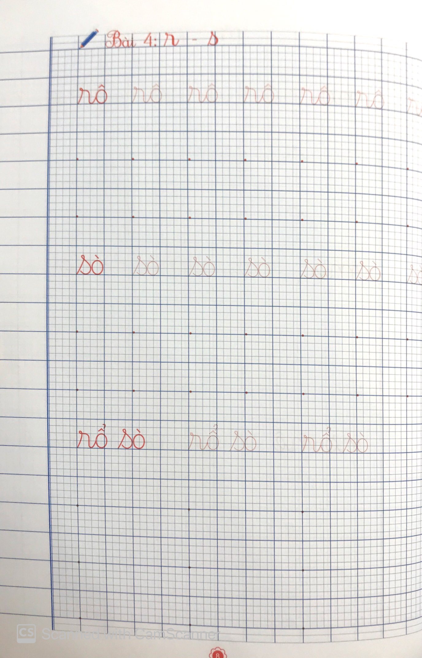 bé tập viết chữ ghép