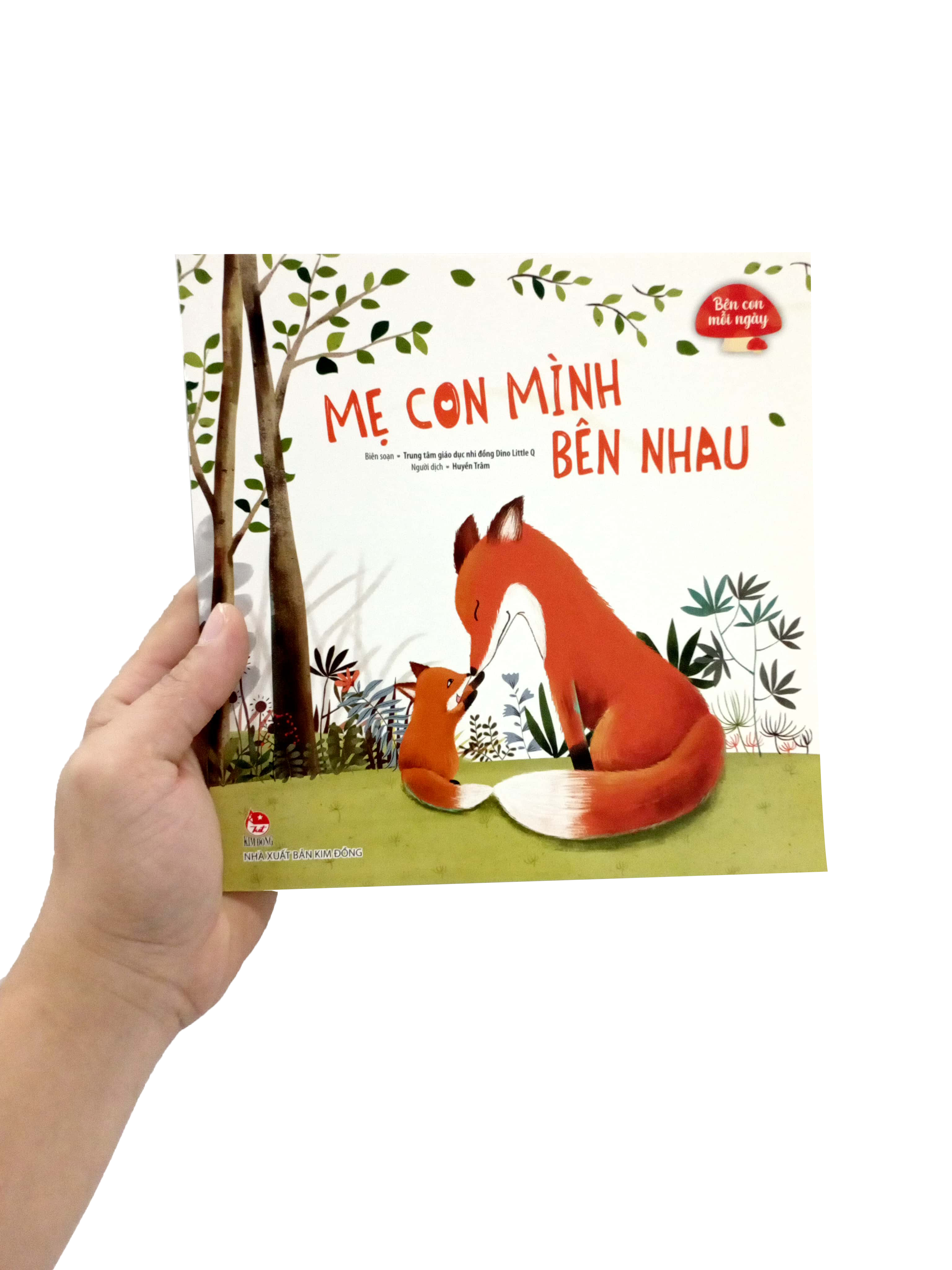 bên con mỗi ngày - mẹ con mình bên nhau
