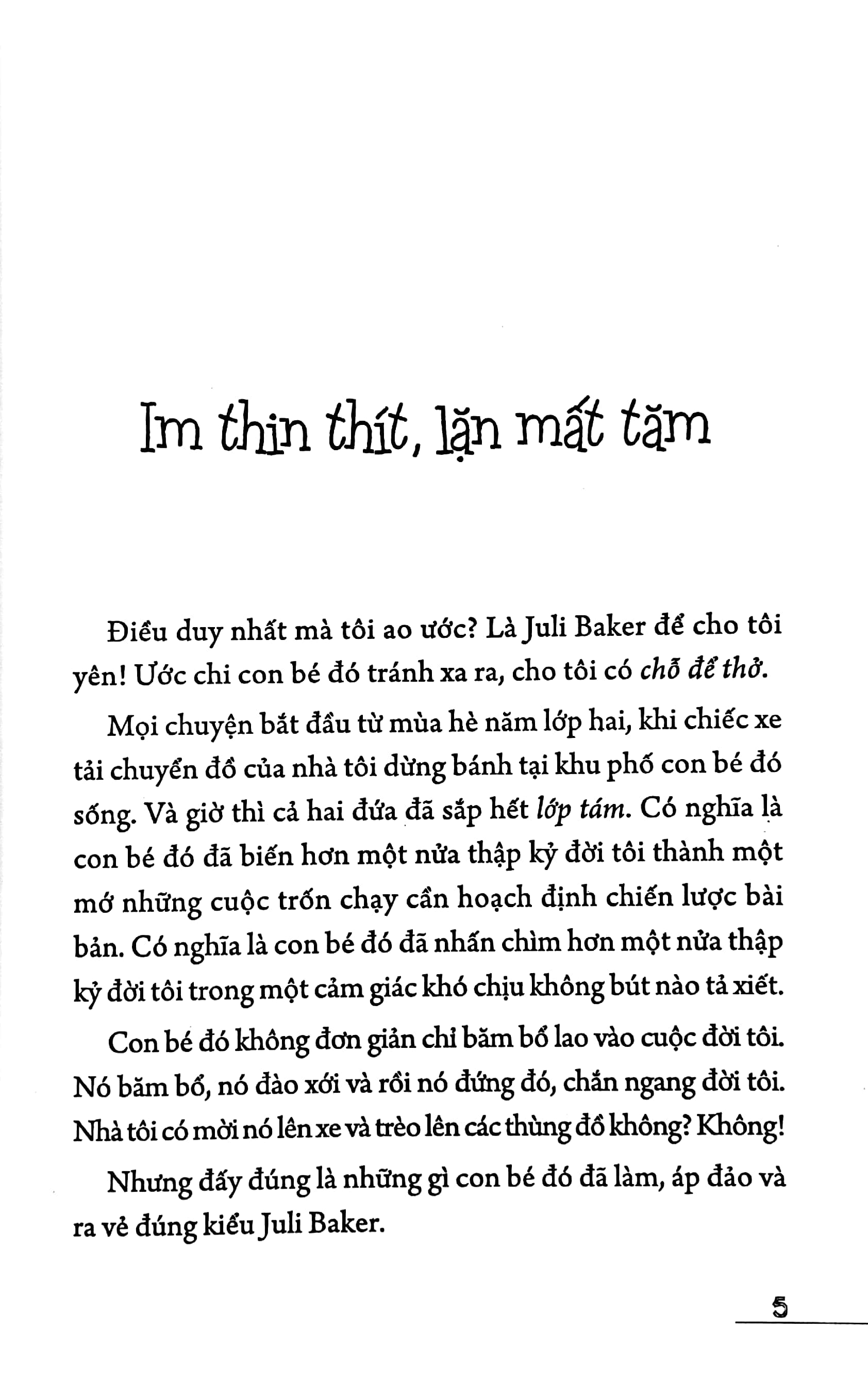bên kia đường có đứa dở hơi (tái bản 2022)