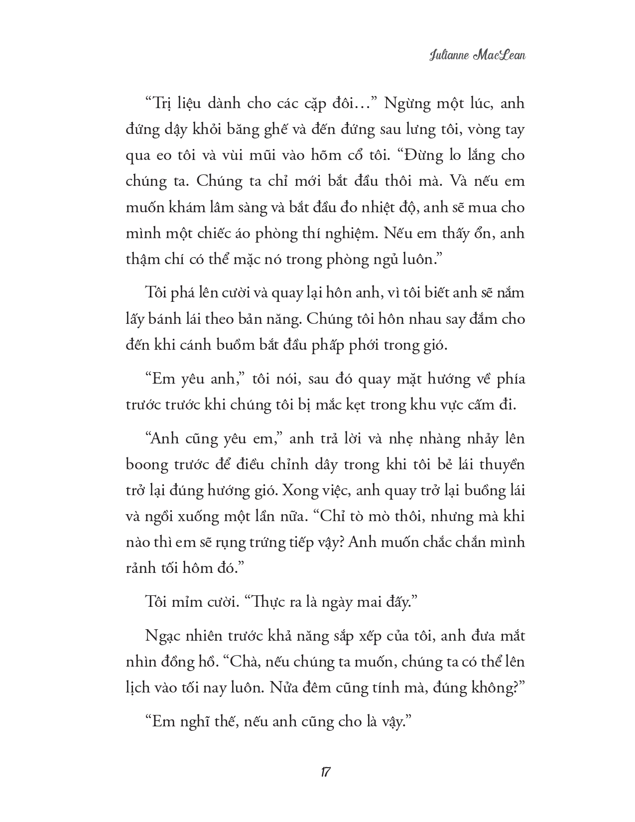 bên kia vùng biển sáng trăng