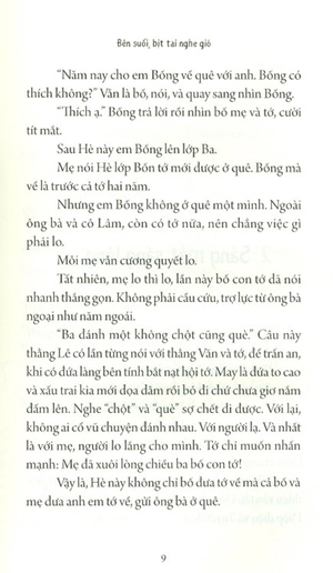 bên suối, bịt tai nghe gió