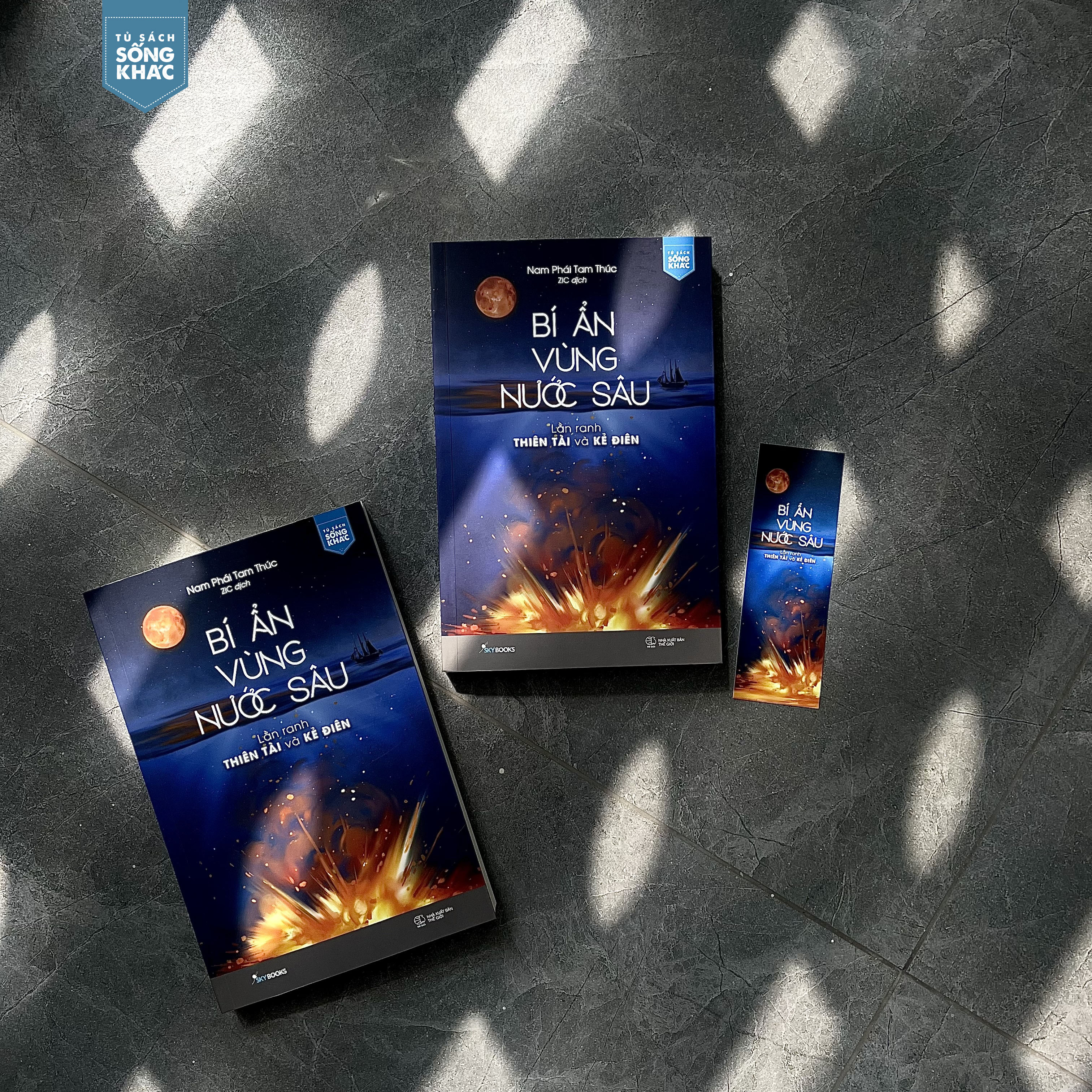 bí ẩn vùng nước sâu - lằn ranh thiên tài và kẻ điên - tặng kèm bookmark