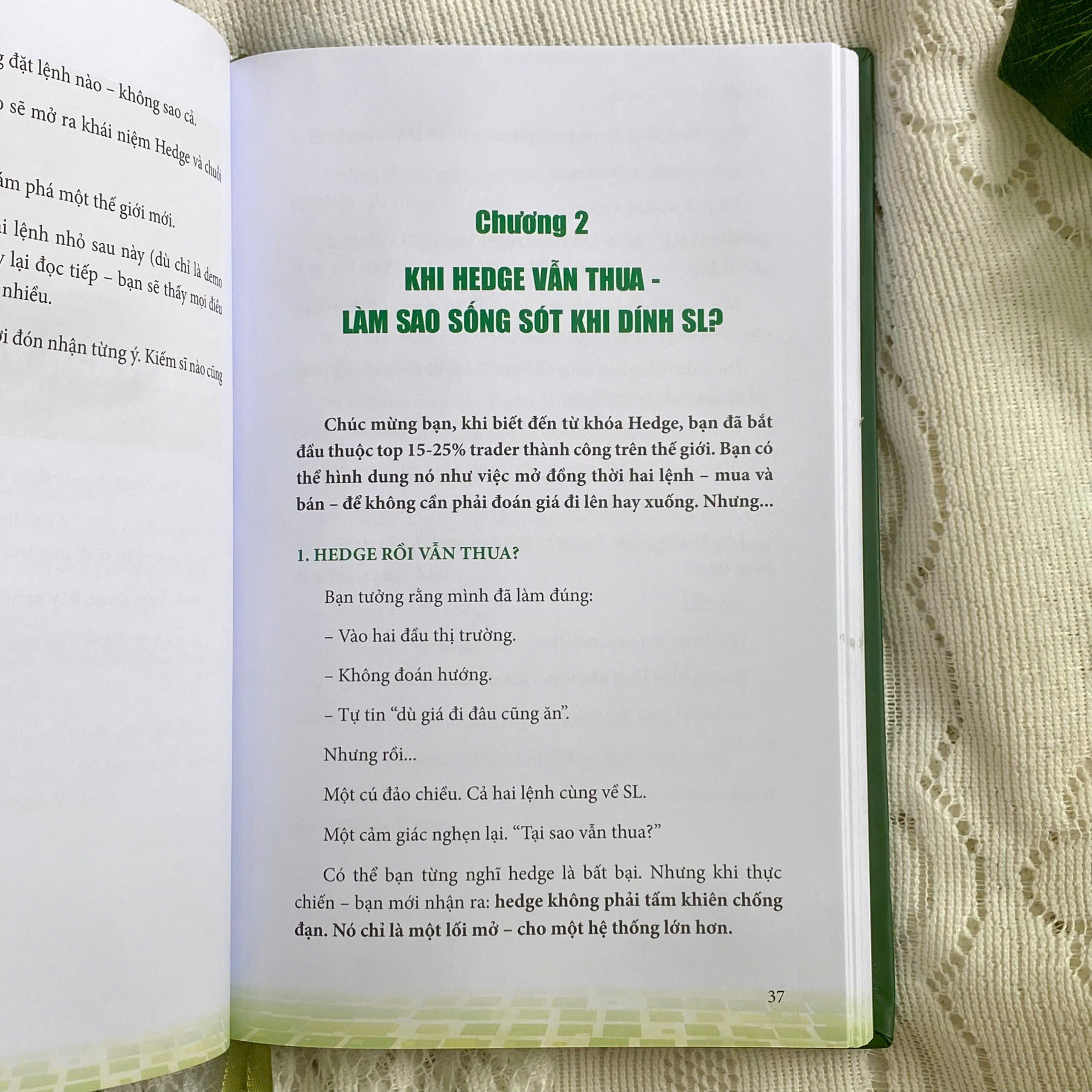 Bí Kíp Cửu Kiếm - Living - Bìa Cứng