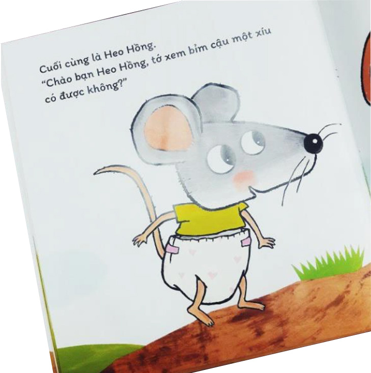 bỉm cậu đựng gì thế?