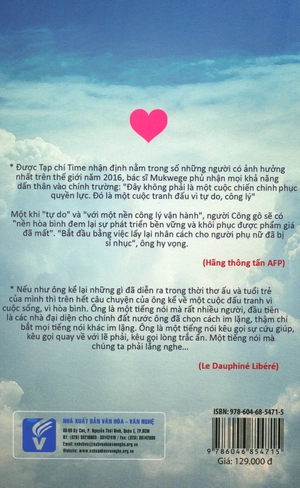 blouse trắng tim hồng