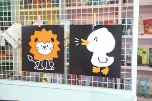 bộ 6 tranh decal kích thích thị giác - đen trắng và màu