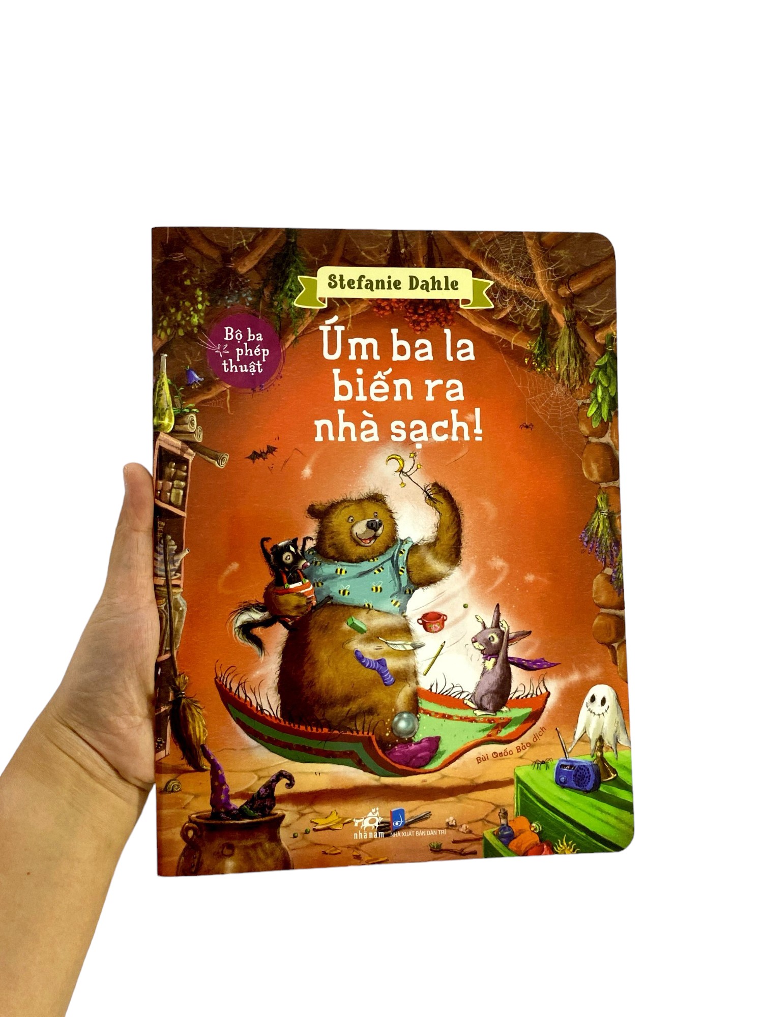 bộ ba phép thuật - úm ba la biến ra nhà sạch