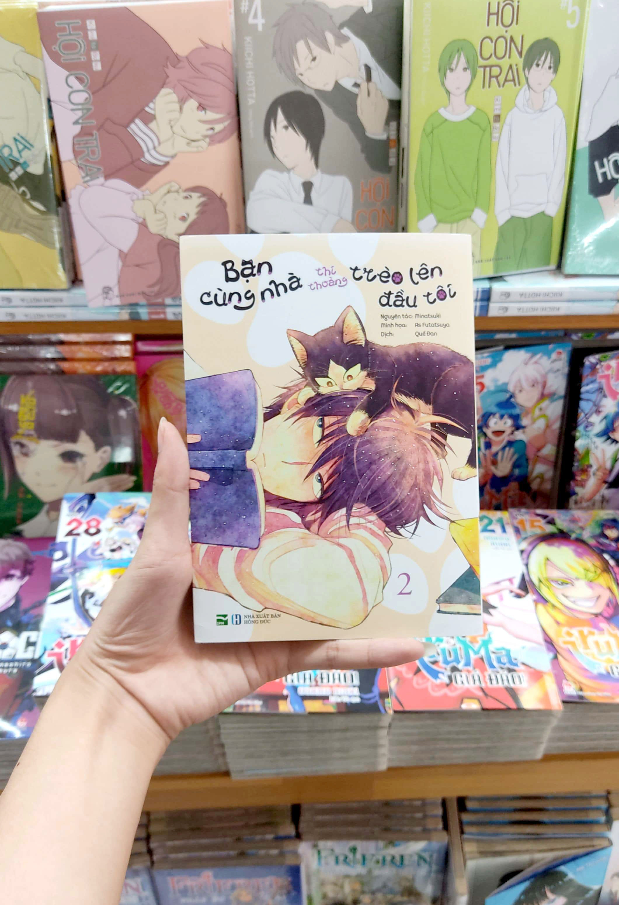 bộ bạn cùng nhà thi thoảng trèo lên đầu tôi - tập 2