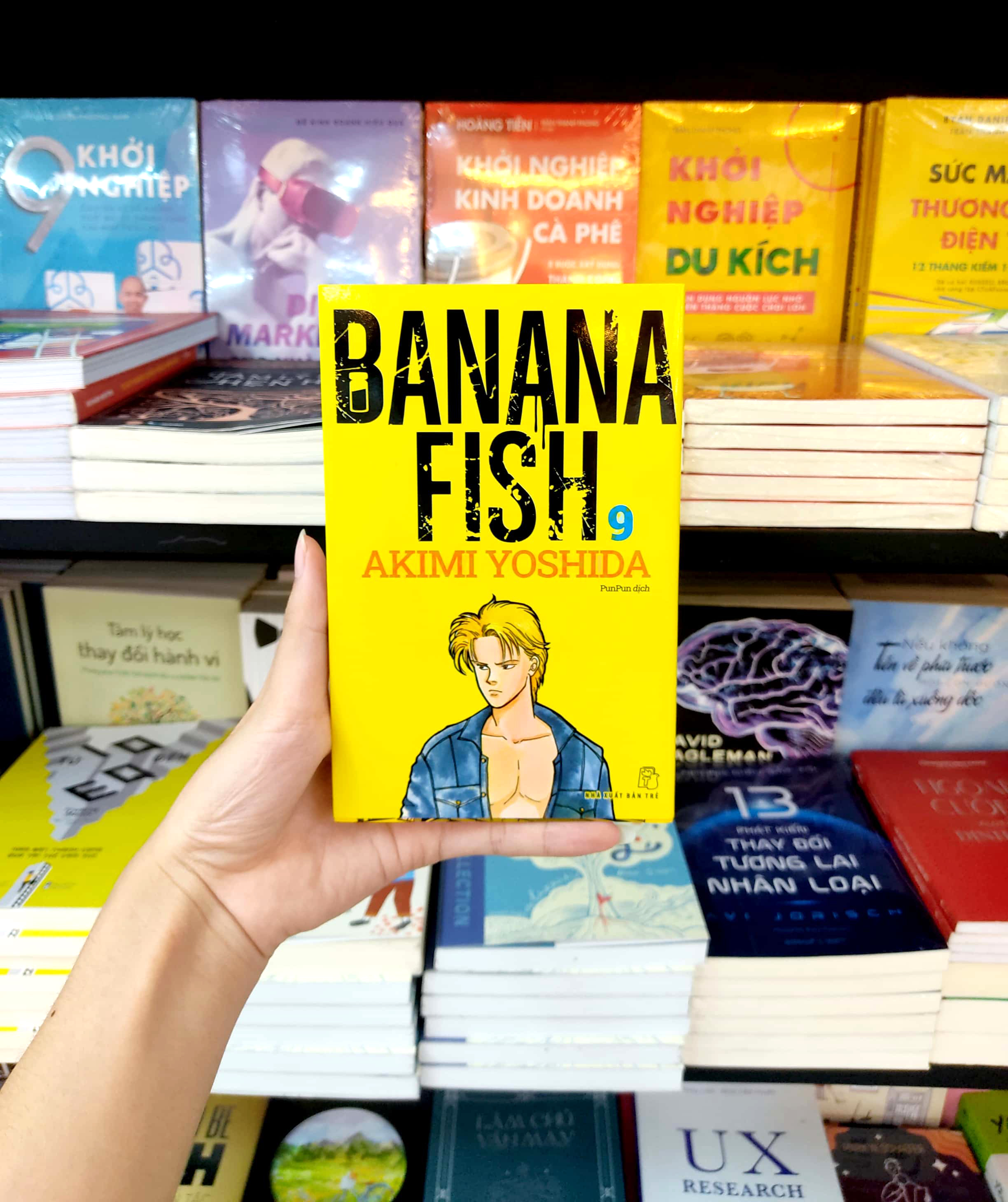 bộ banana fish - tập 9 - tặng kèm postcard giấy
