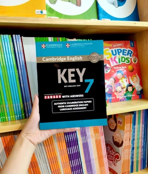 bộ cambridge english key - key english test 7 with answers (fahasa reprint edition)