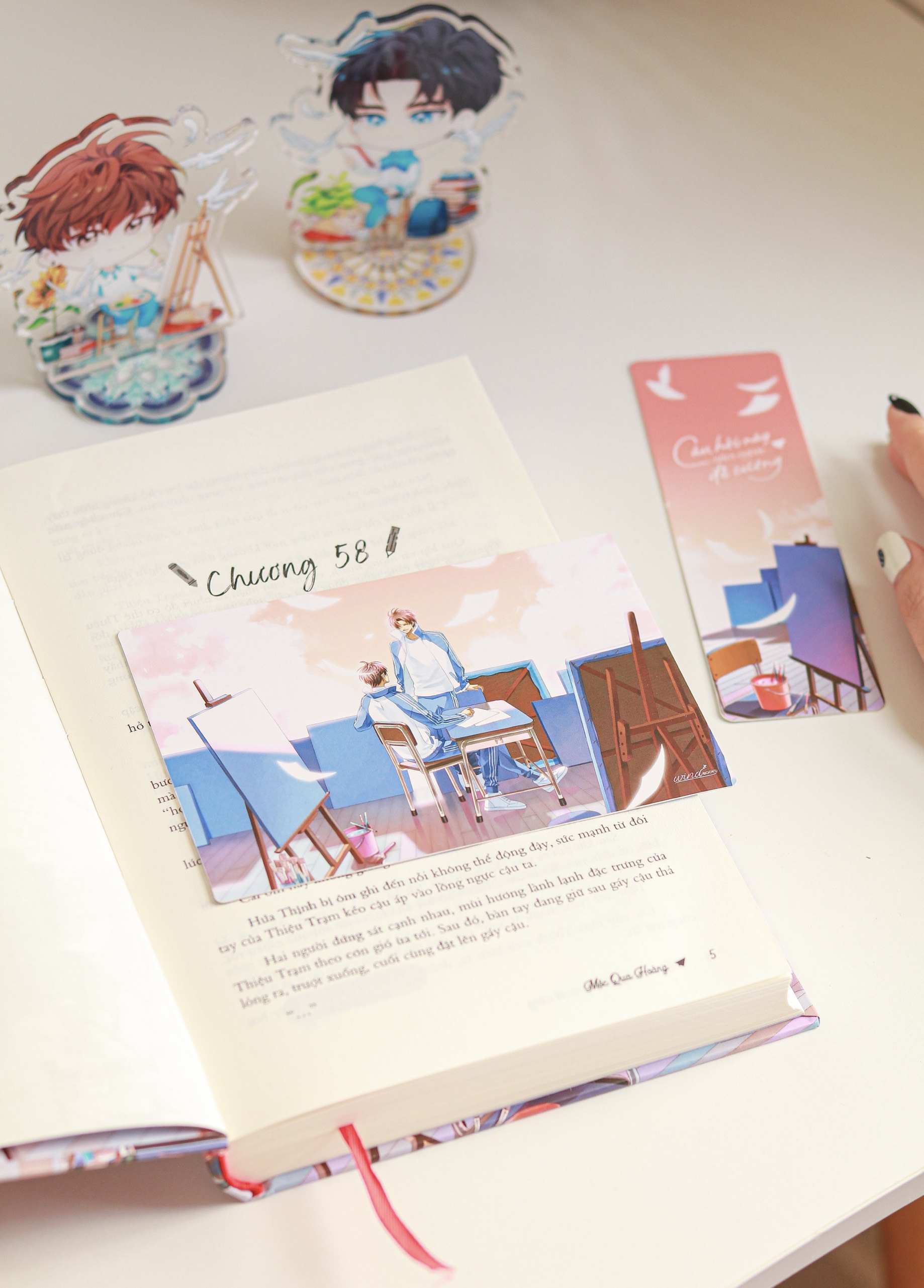 Bộ
						
										
										Câu Hỏi Này Nằm Ngoài Đề Cương - Tập 2 - Bản Đặc Biệt - Bìa Cứng - Tặng Kèm Bookmark Ivory + Postcard 2 Mặt Bồi Cứng + Standee Chibi Acrylic