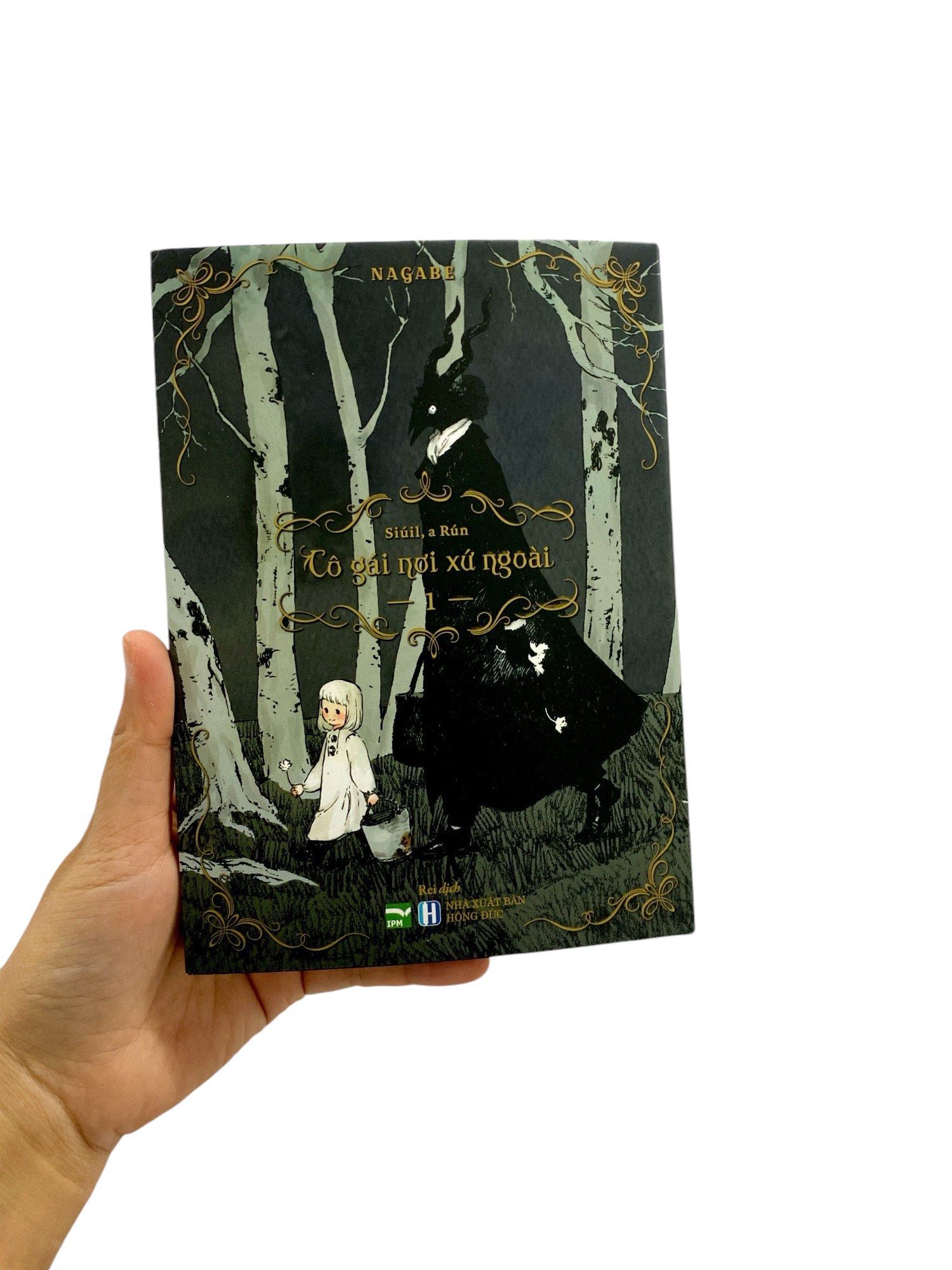 bộ cô gái nơi xứ ngoài - tập 1