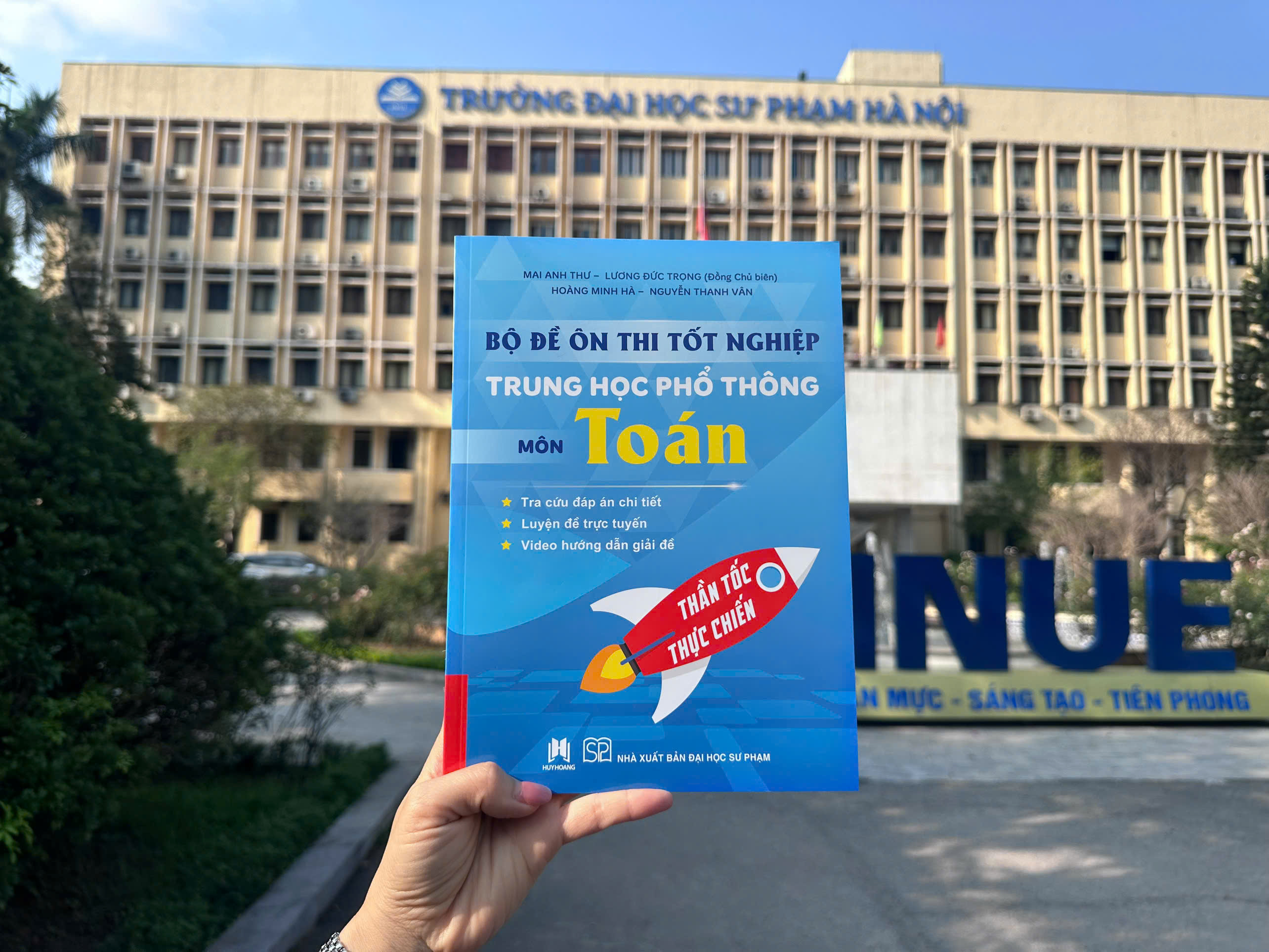 Bộ Đề Ôn Thi Tốt Nghiệp Trung Học Phổ Thông - Môn Toán