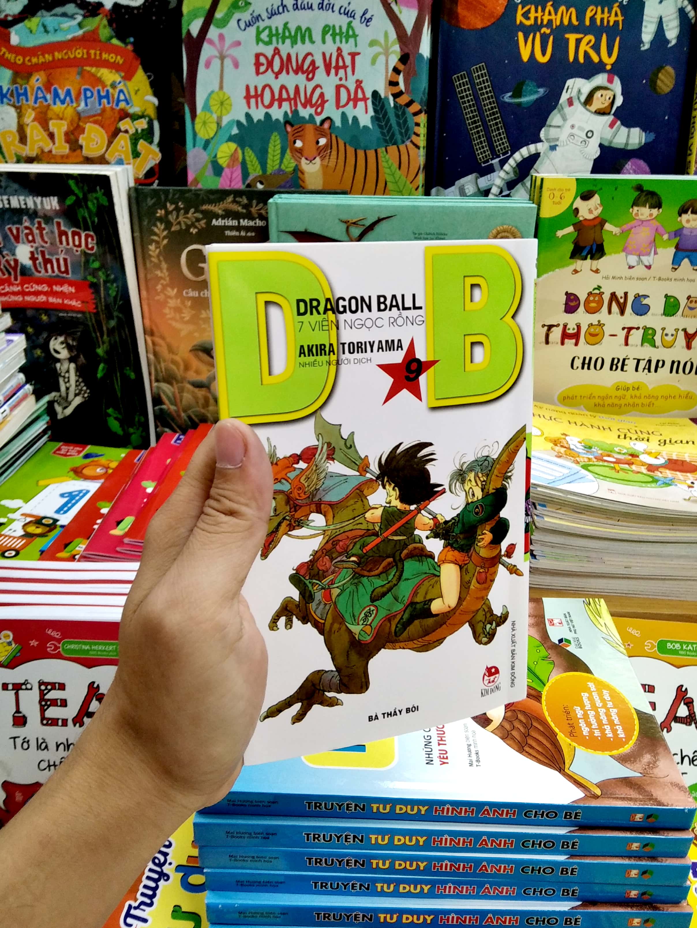 bộ dragon ball - 7 viên ngọc rồng - tập 9 - bà thầy bói (tái bản 2022)