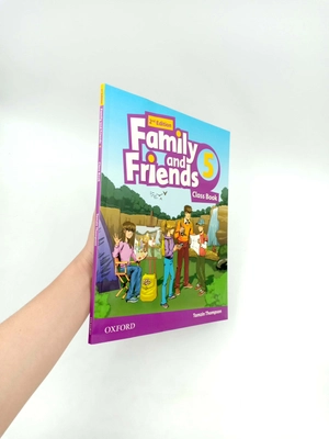 bộ family and friends: level 5: class book