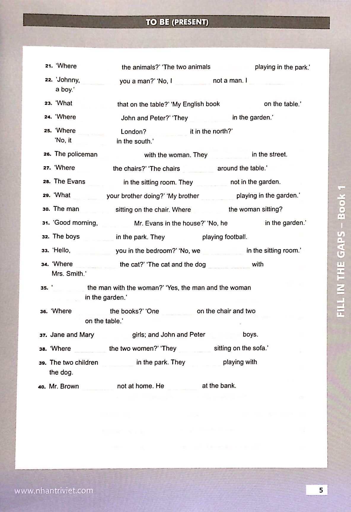 bộ fill in the gaps book 1