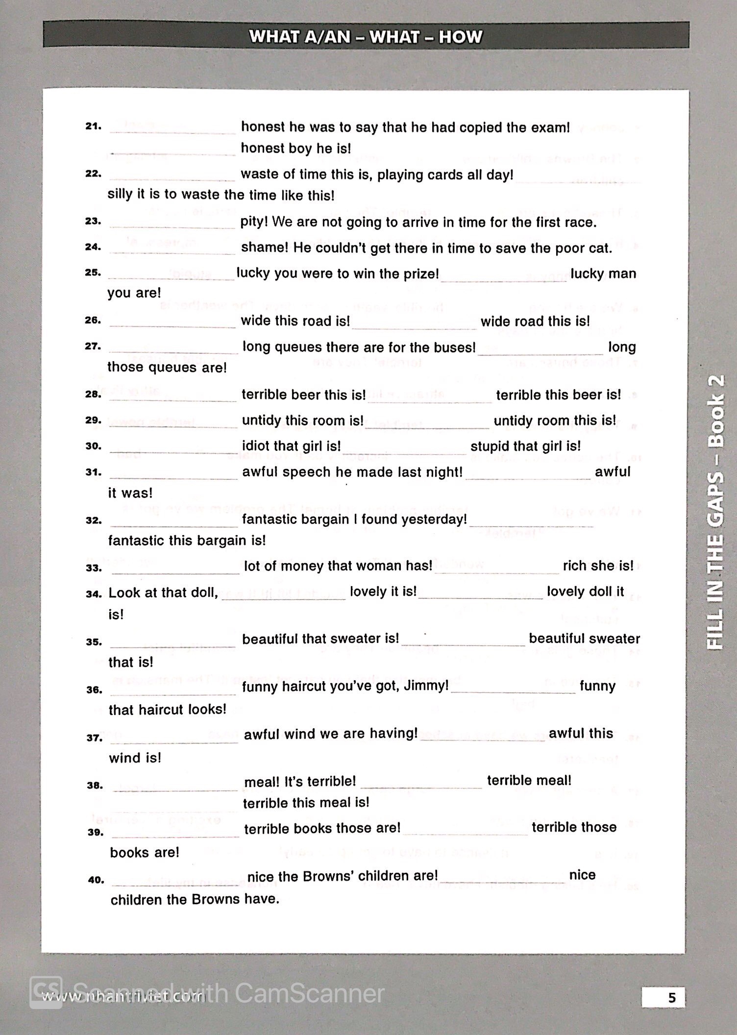 bộ fill in the gaps book 2