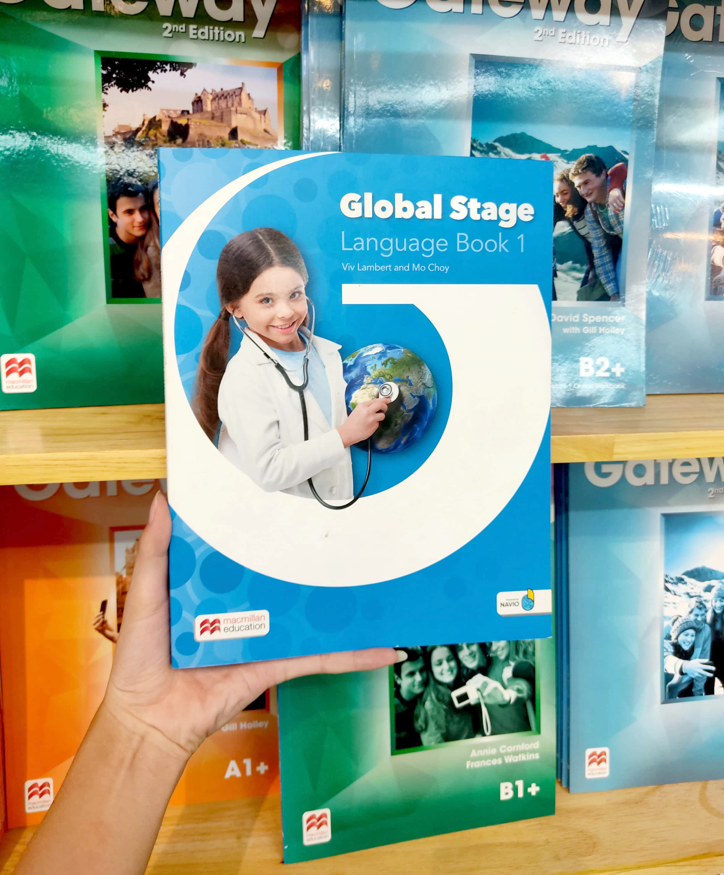 bộ global stage literacy book and language book level 1