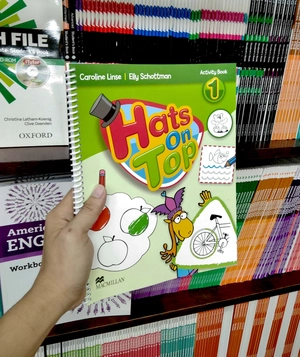 bộ hats on top activity book level 1