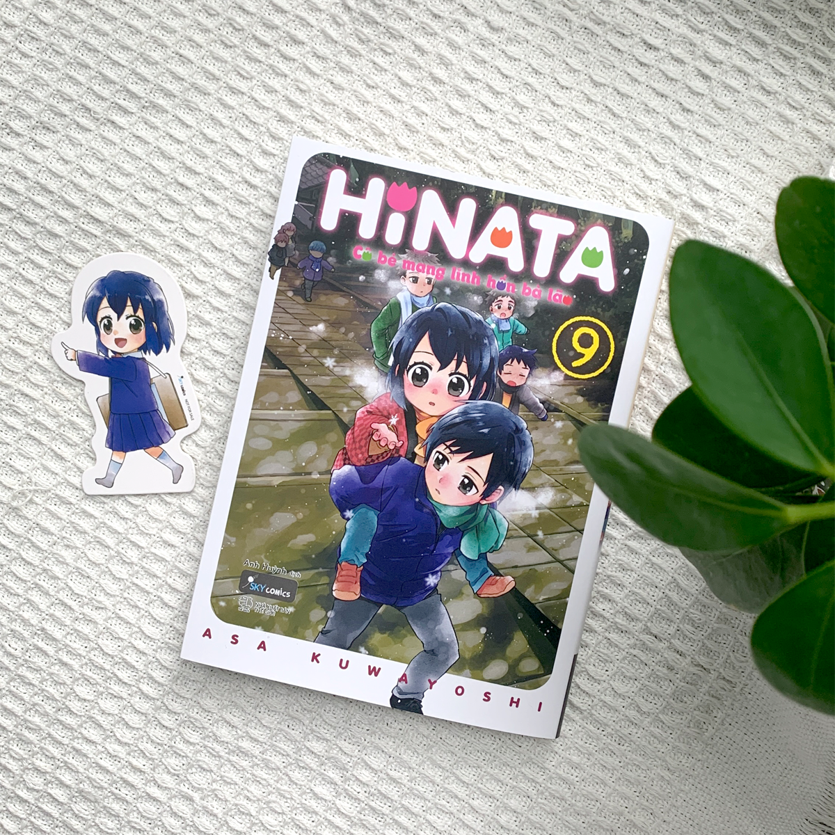 bộ hinata cô bé mang linh hồn bà lão - tập 9 - tặng kèm bookmark bế hình nhân vật