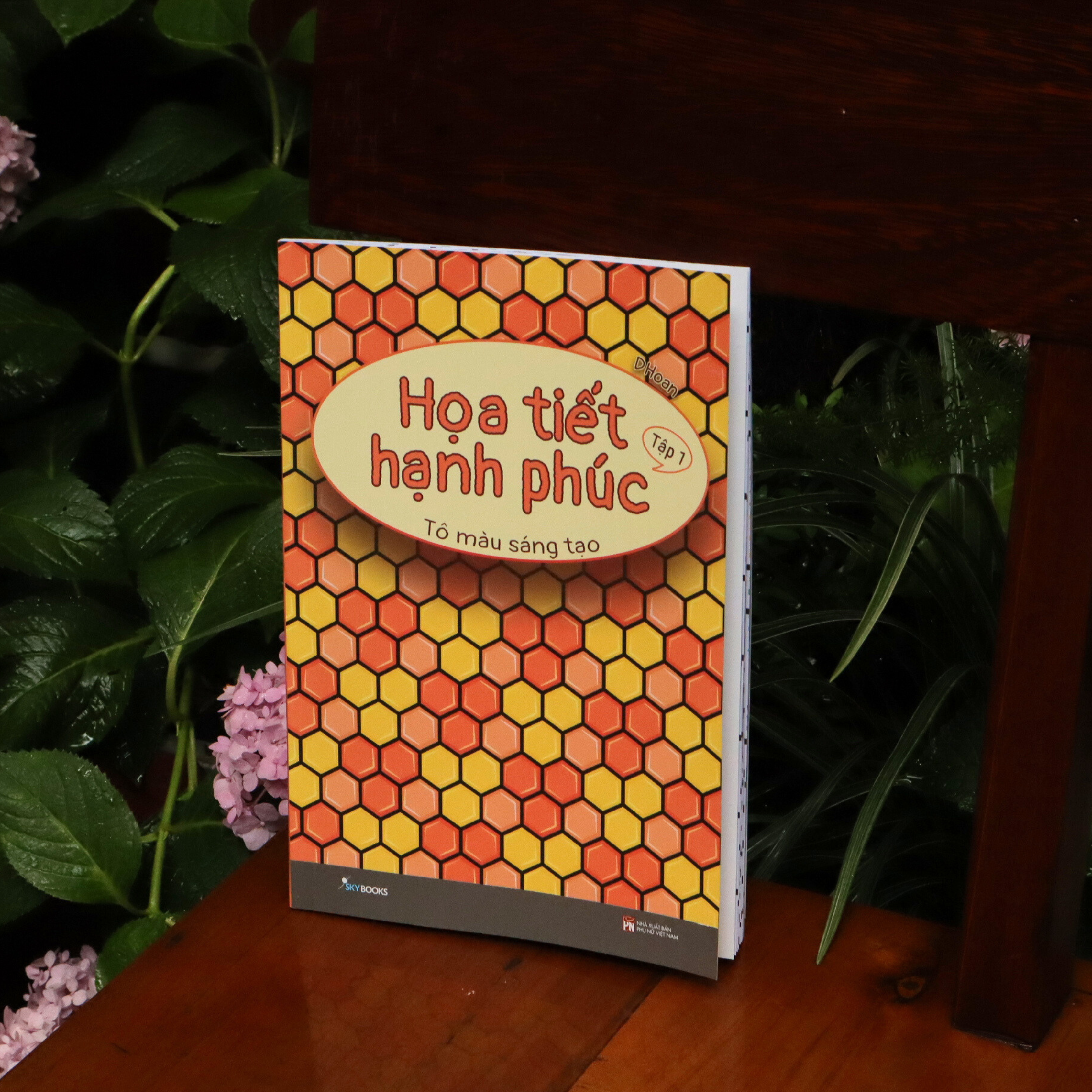 Bo
						
										
										Hoa Tiet Hanh Phuc - To Mau Sang Tao - Tap 1