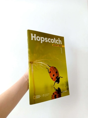 bộ hopscotch: activity book 1