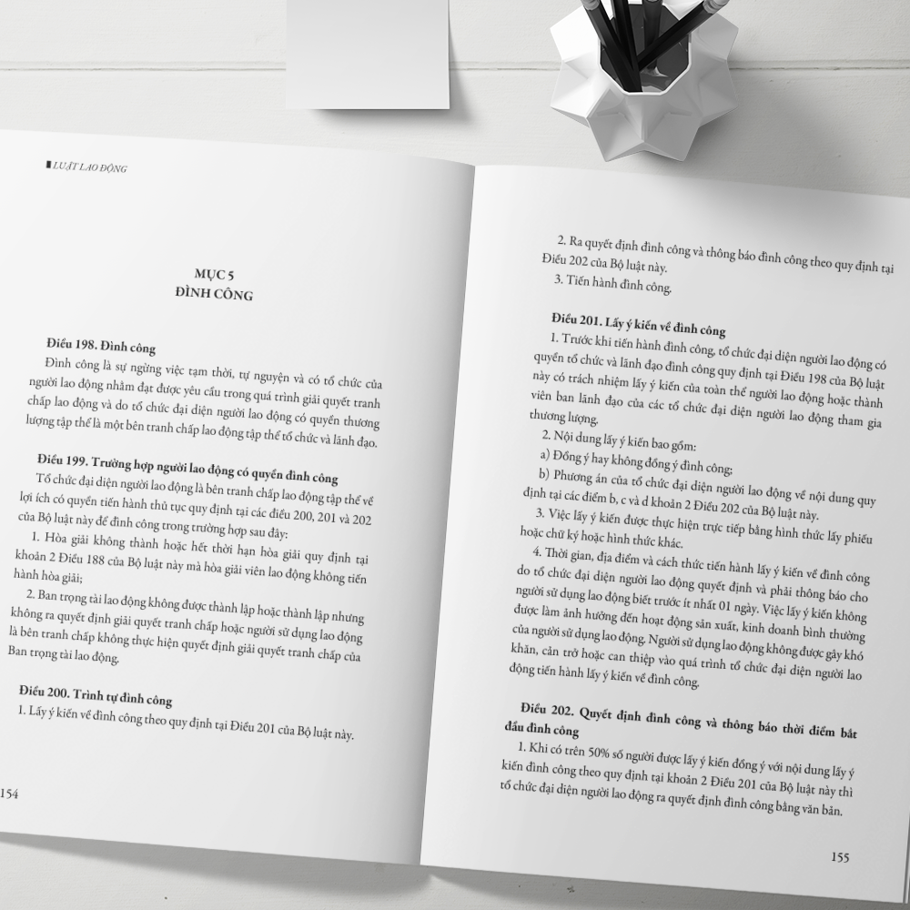 bộ luật lao động - được thông qua tại kỳ hợp thứ 8 quốc hội khóa xiv (bộ luật số 45/2019/qh 14 kỳ họp thứ 8 thông qua ngày 20/11/2019)