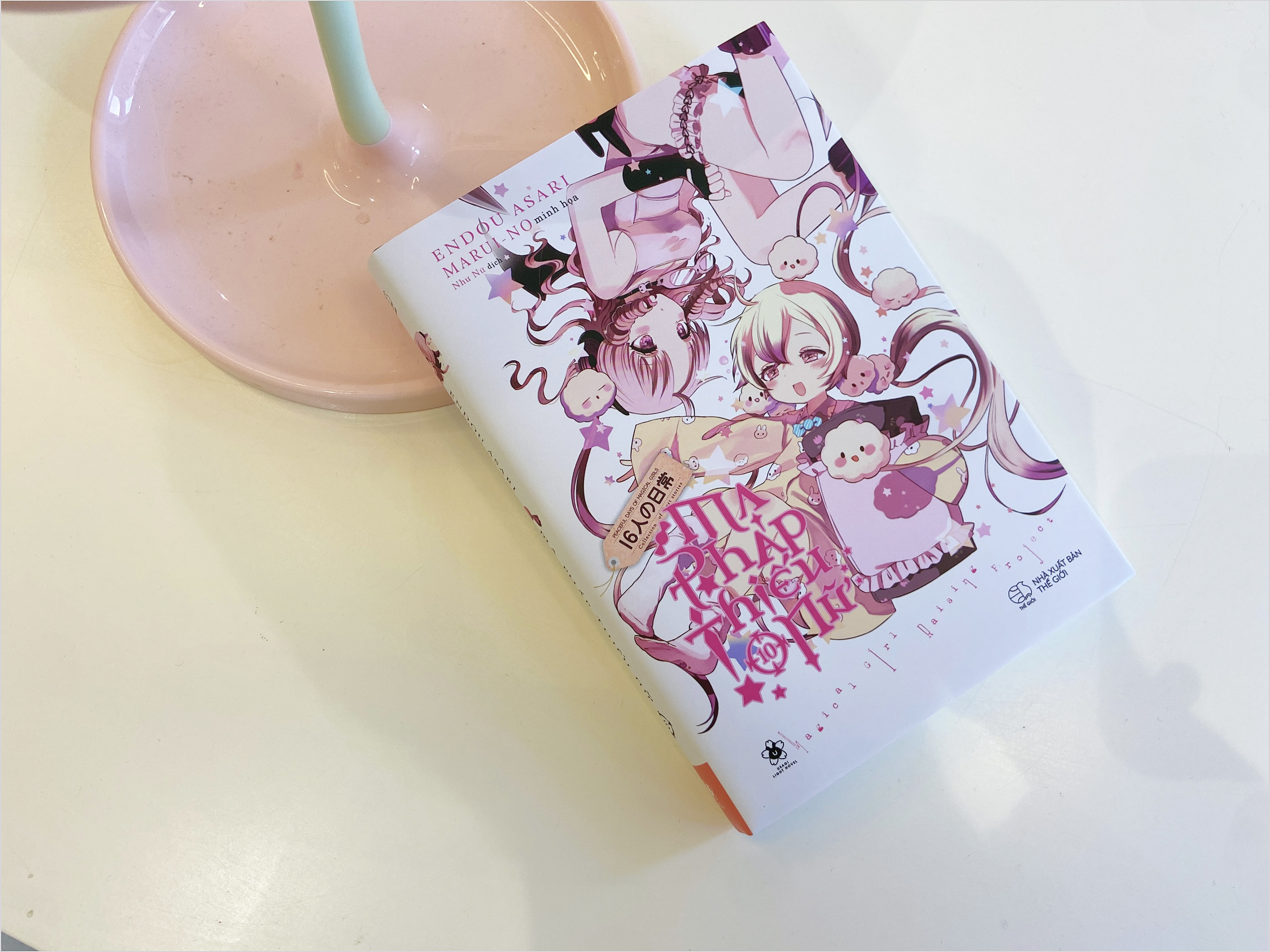 Bo
						
										
										Ma Phap Thieu Nu - Tap 10 - Tang Kem Bookmark Boi Cung Chibi Nhan Vat + Postcard Boi Cung