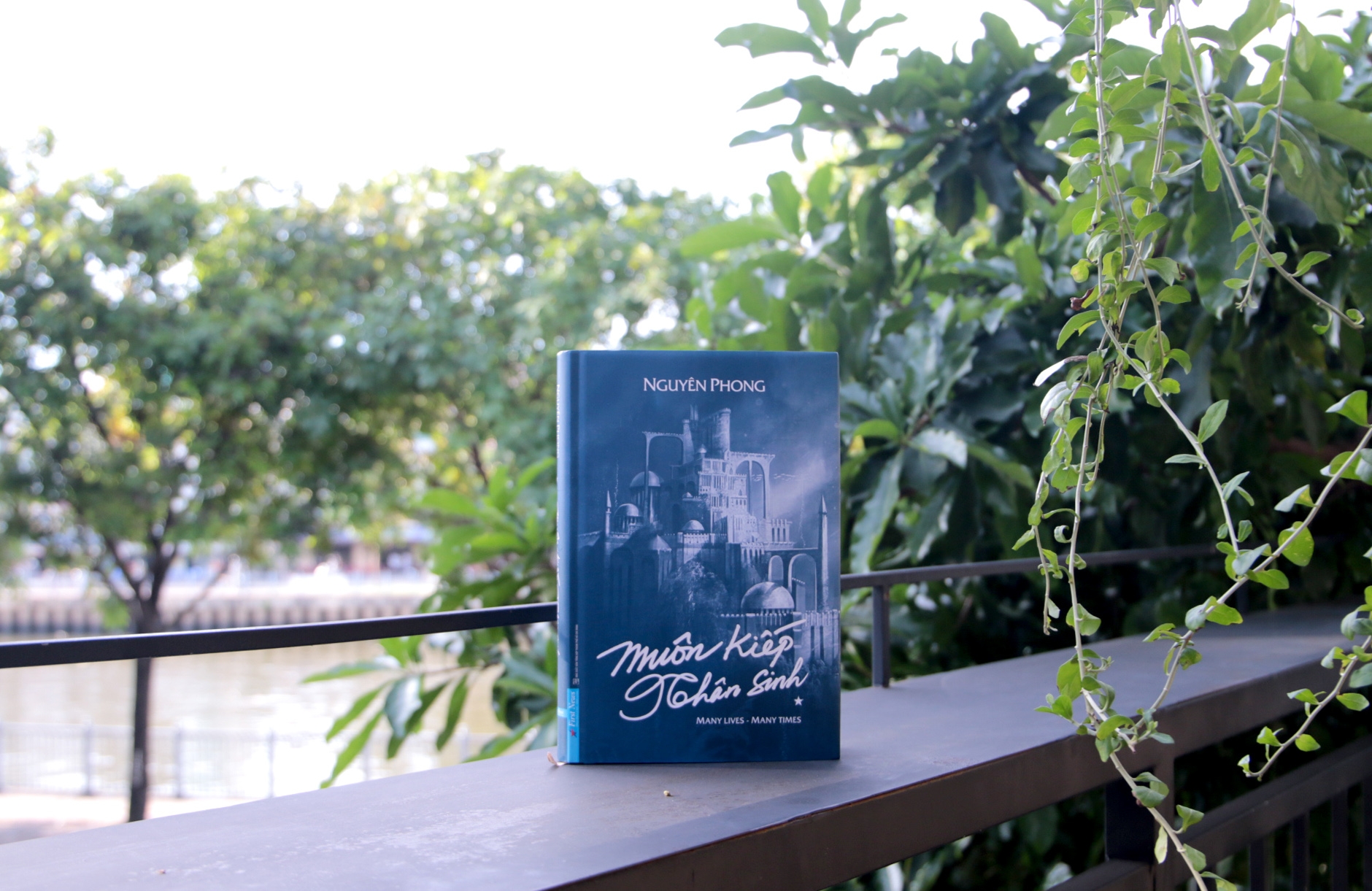 bộ muôn kiếp nhân sinh - many times, many lives (bìa cứng)