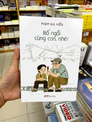 bố ngồi cùng con, nhé!