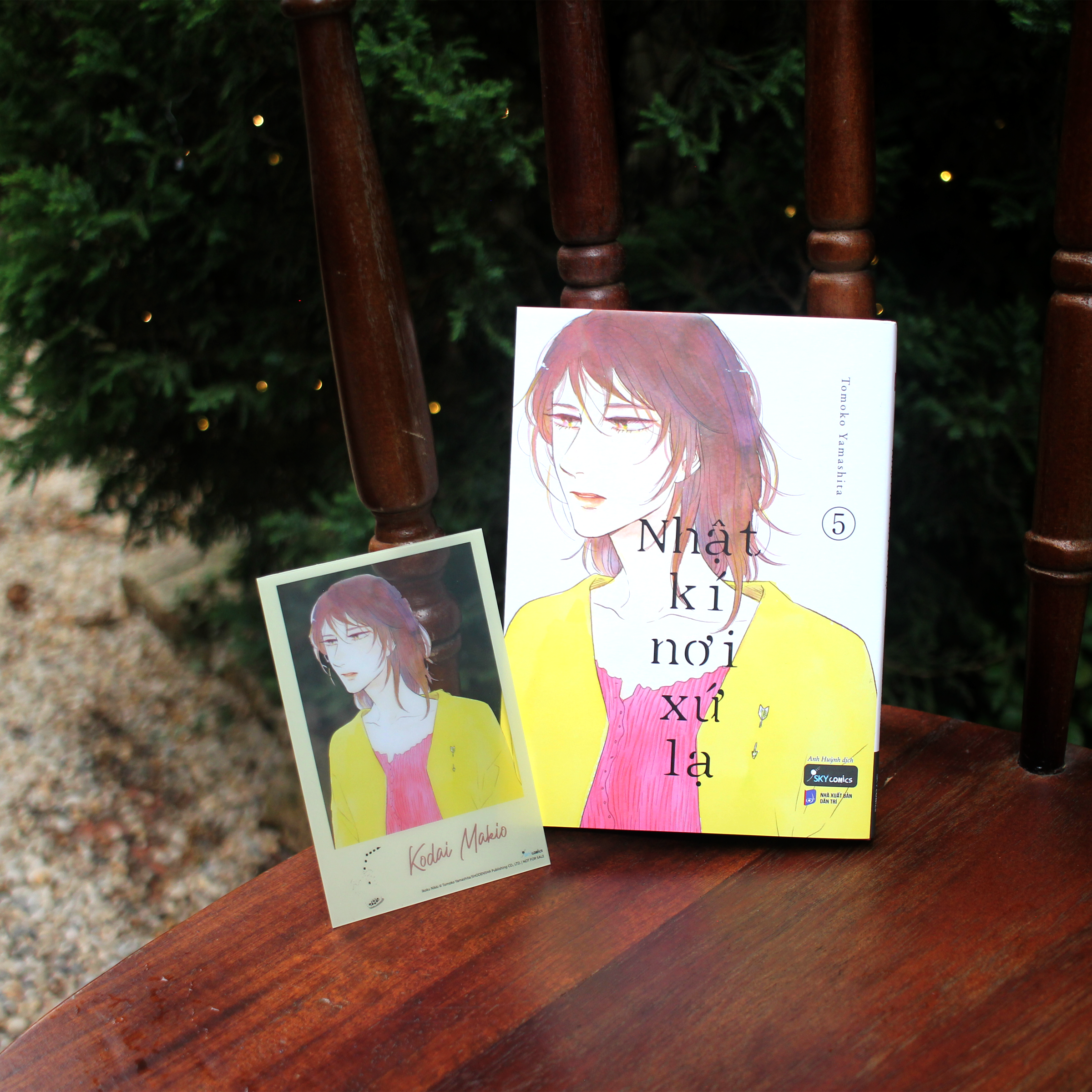 Bo
						
										
										Nhat Ki Noi Xu La - Tap 5 - Tang Kem Card PVC