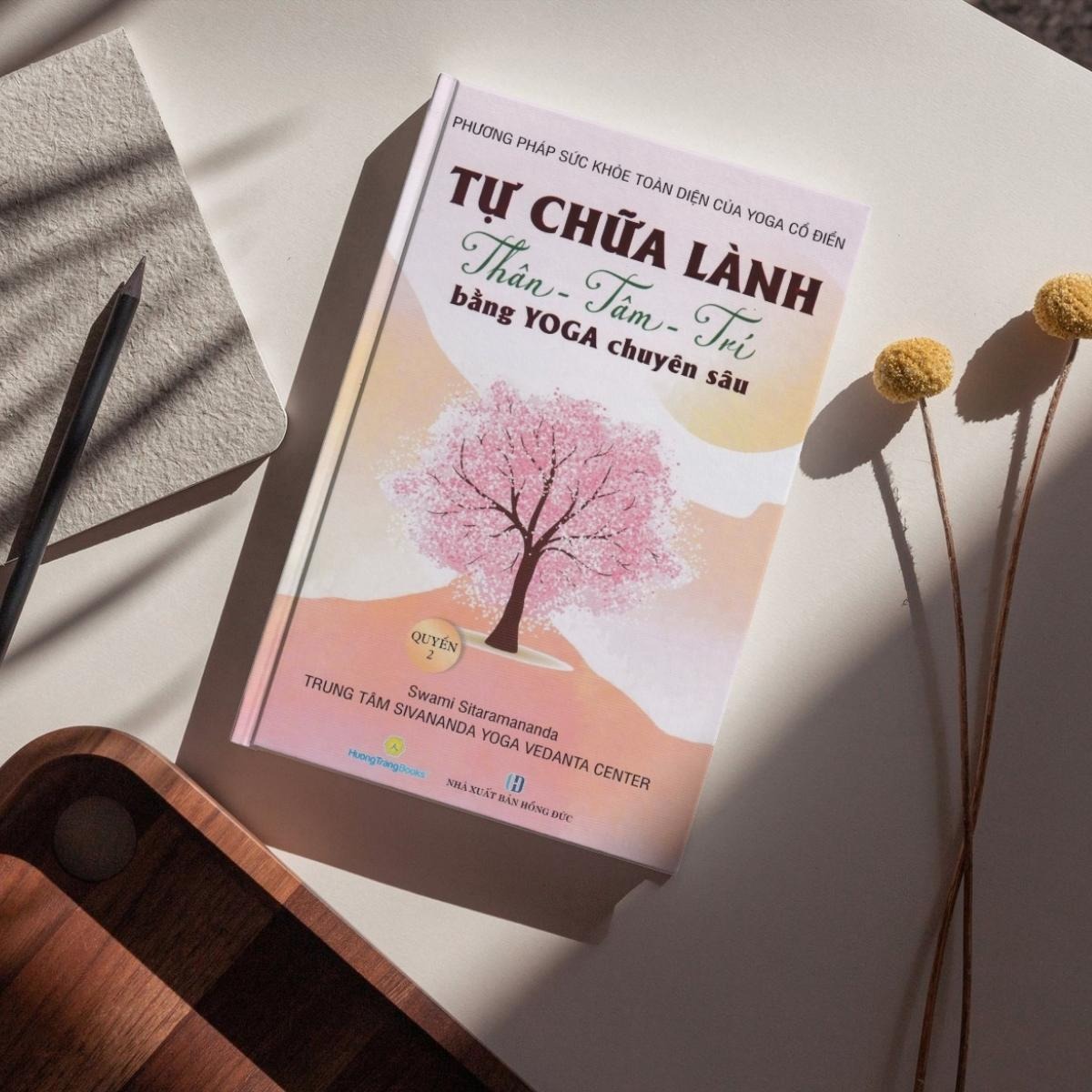 Bo
						
										
										Phuong Phap Suc Khoe Toan Dien Cua Yoga Co Dien - Tu Chua Lanh Than-Tam-Tri Bang Yoga Chuyen Sau - Quyen 2