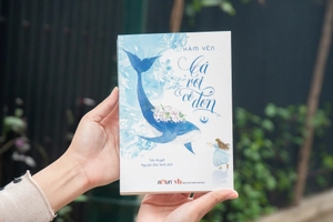 bộ sách cá voi cô đơn - tập 1 - 3 (bộ 3 tập) - bản đặc biệt - tặng kèm bookmark cá voi + bookmark trứng + thiệp cưới + postcard in chữ ký tác giả + standee